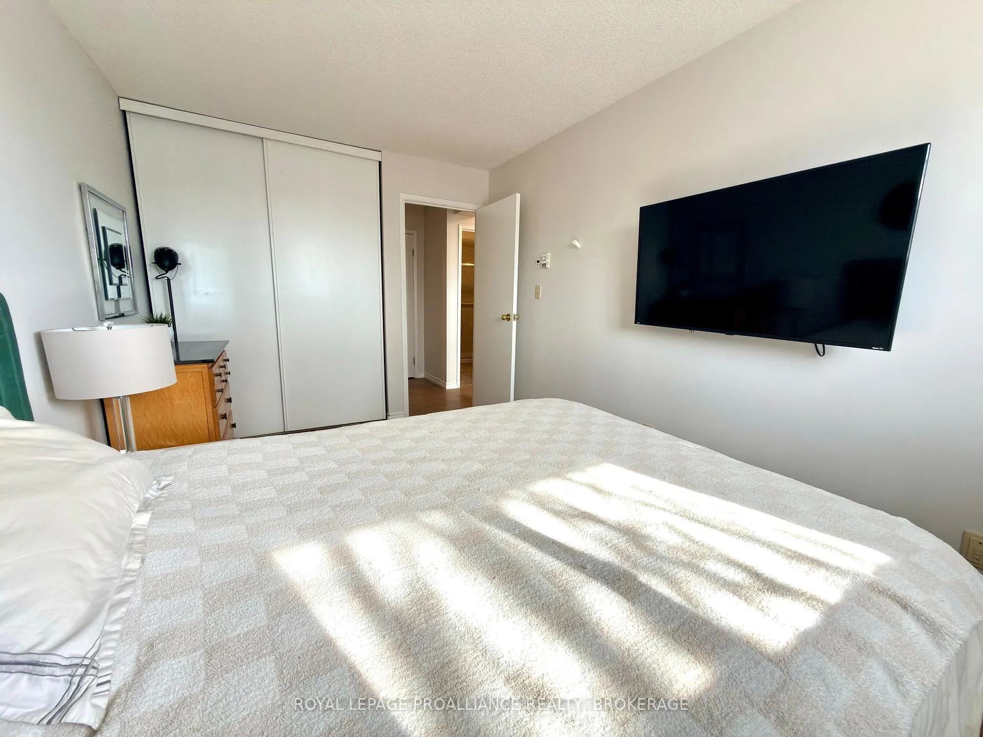 Photo 19 of Unit 411, 580 Armstrong Road, Kingston, East Gardiners Rd — HOMEH