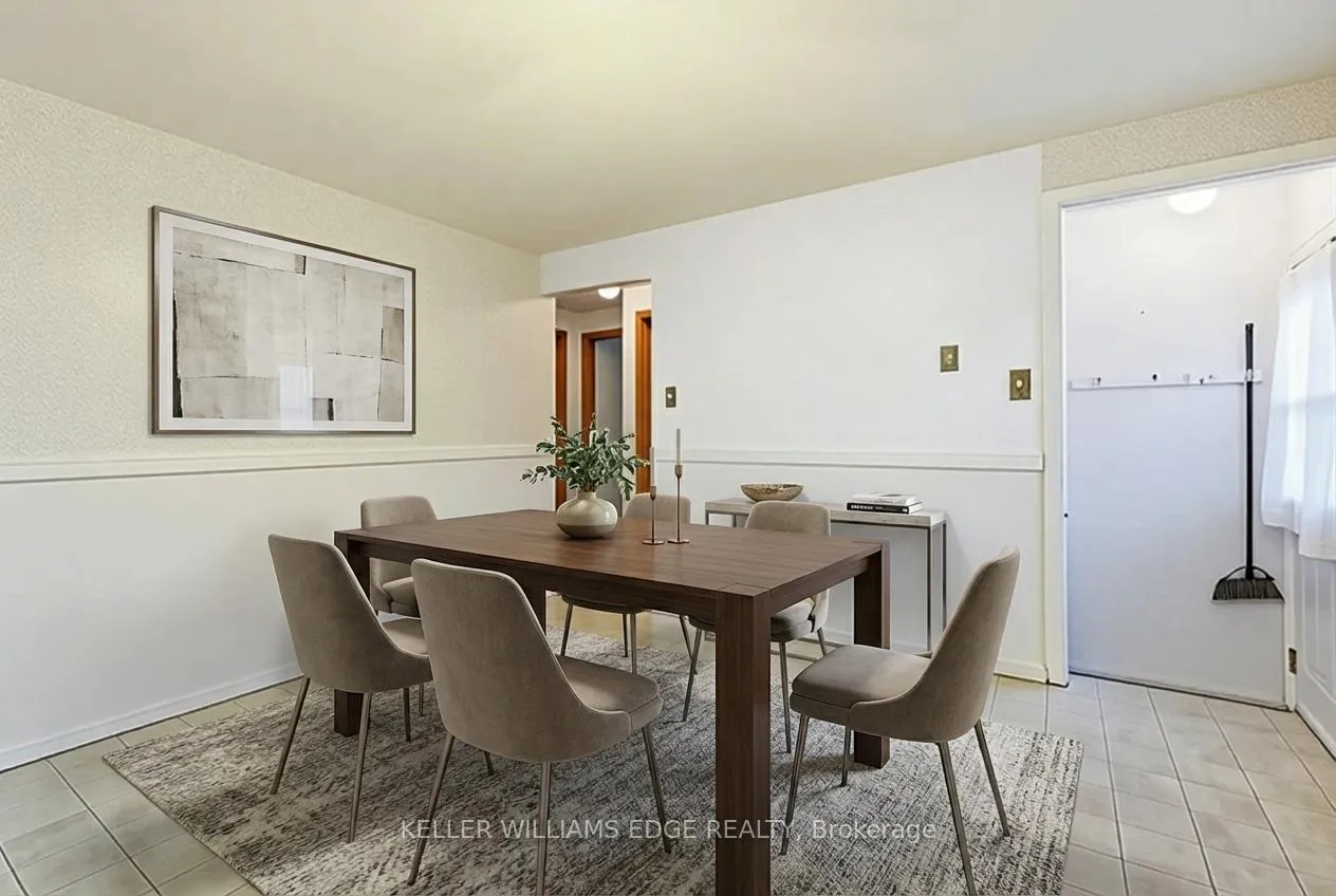 Photo 16 of 66 Geneva Crescent, Kitchener — HOMEH