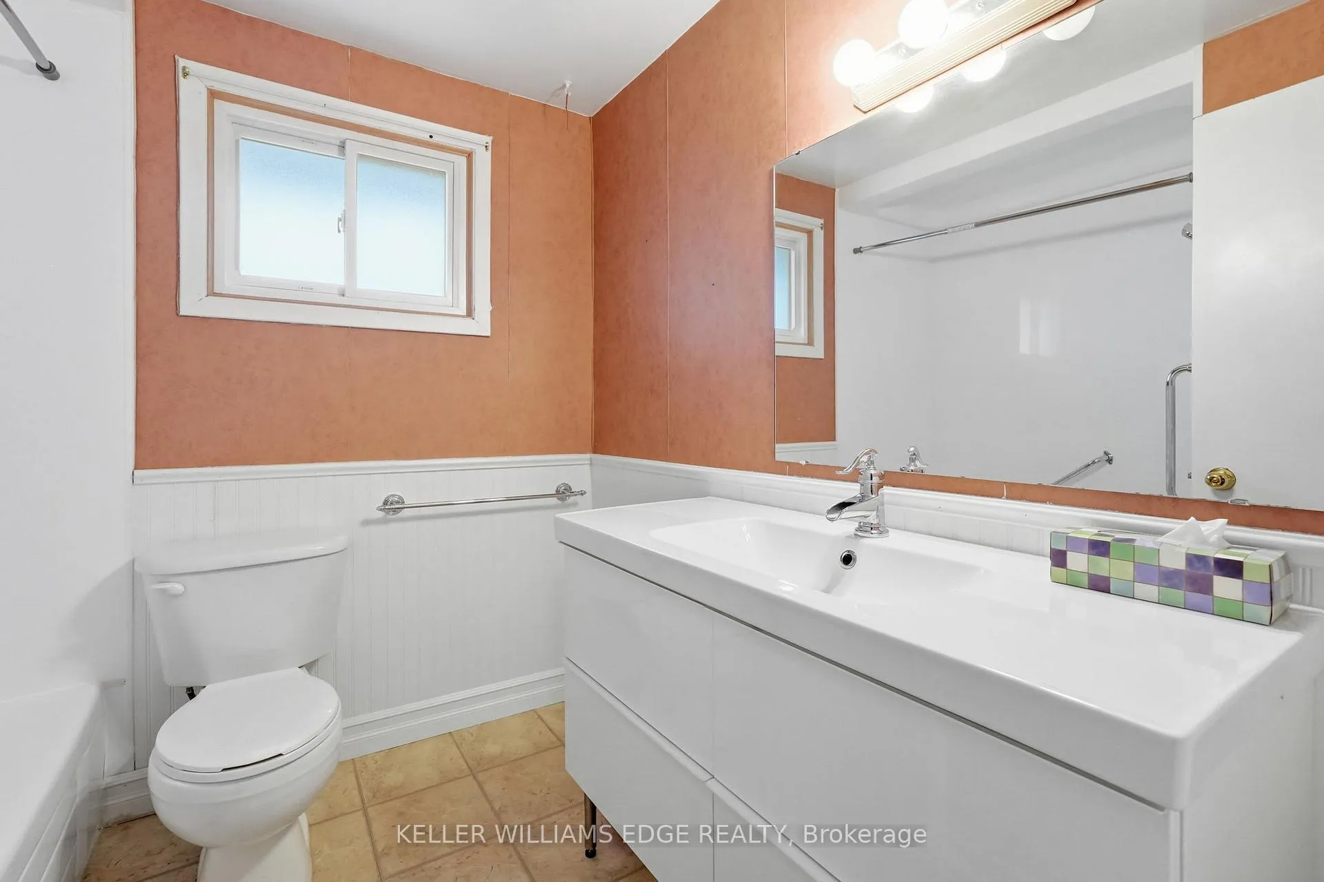 Photo 30 of 66 Geneva Crescent, Kitchener — HOMEH
