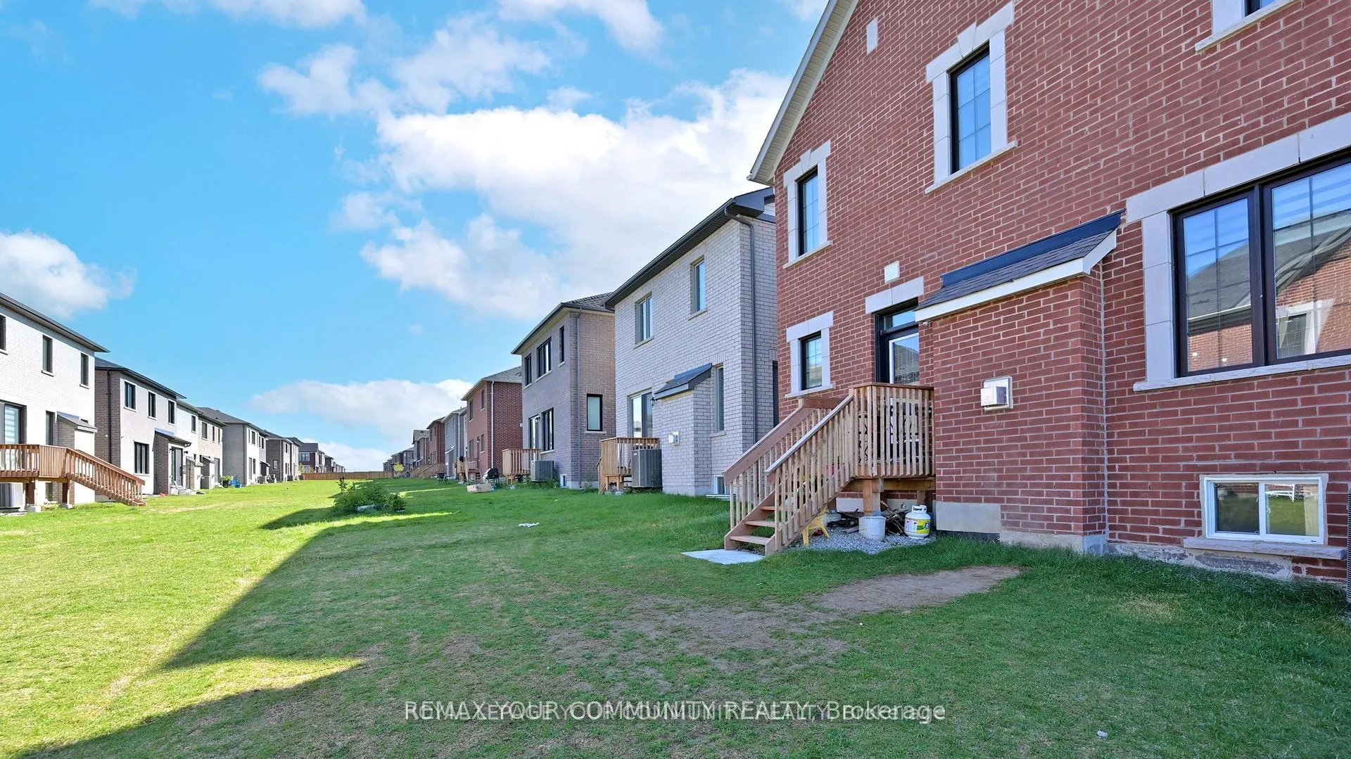 Photo 50 of 32 McBride Trail, Barrie, Rural Barrie Southeast — HOMEH