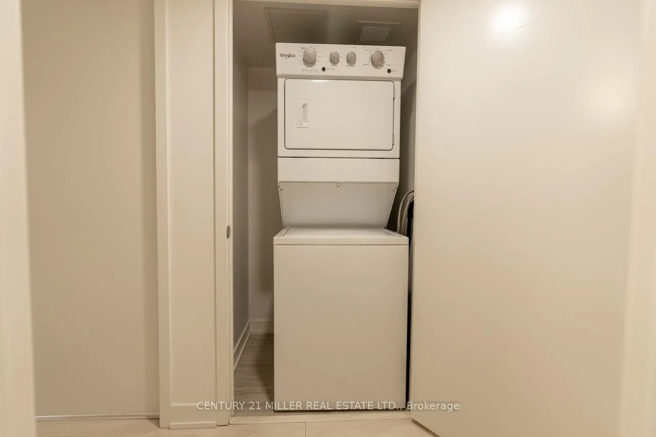 Photo 11 of Unit 608, 1129 Cooke Boulevard, Burlington, LaSalle — HOMEH