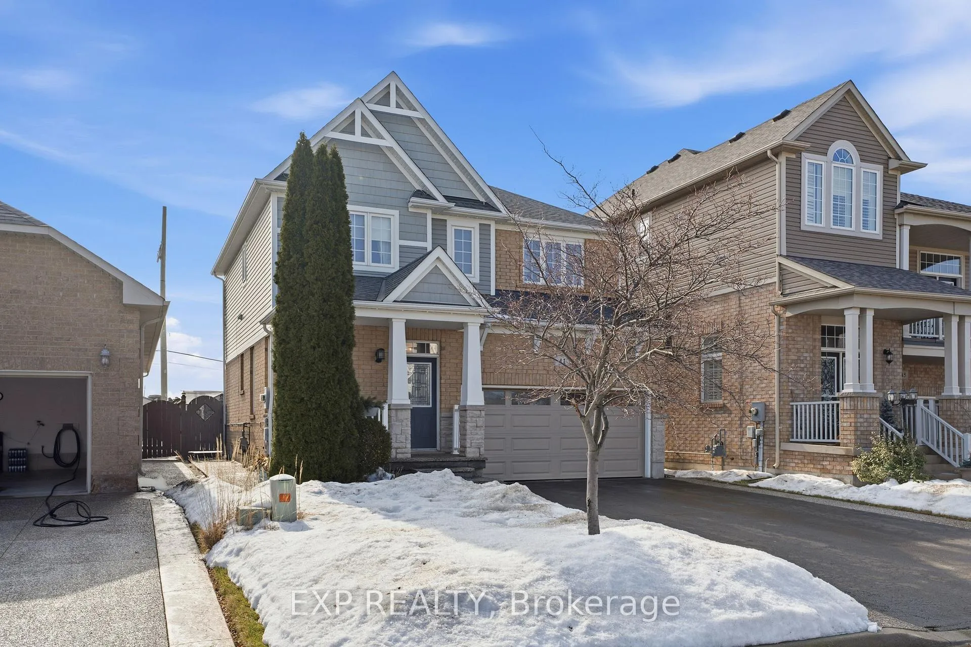 Photo 2 of 41 Monza Drive, Hamilton, Winona Park — HOMEH