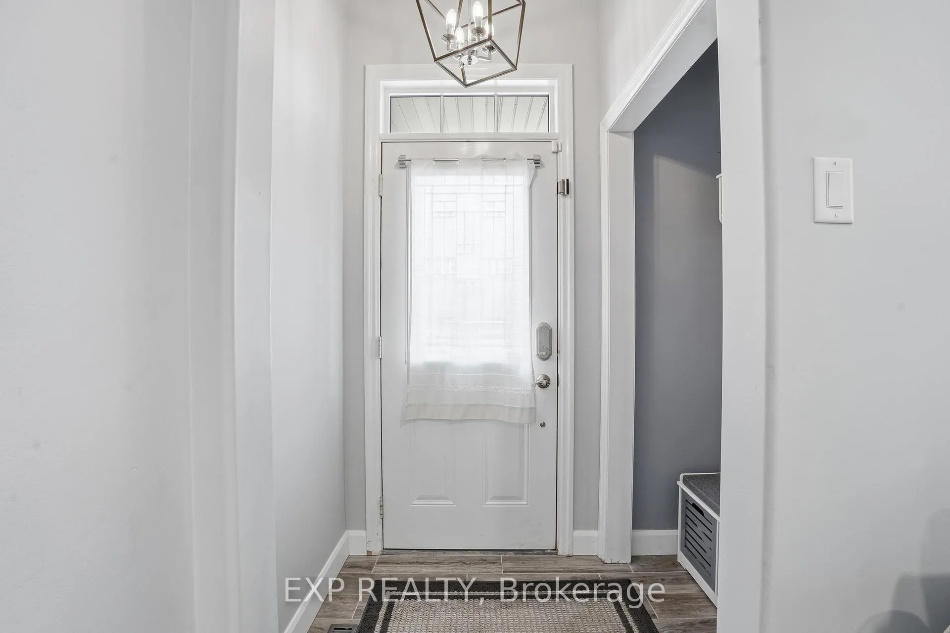 Photo 5 of 41 Monza Drive, Hamilton, Winona Park — HOMEH