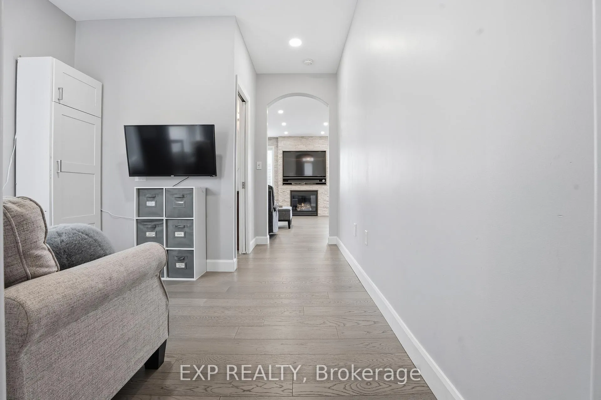 Photo 6 of 41 Monza Drive, Hamilton, Winona Park — HOMEH