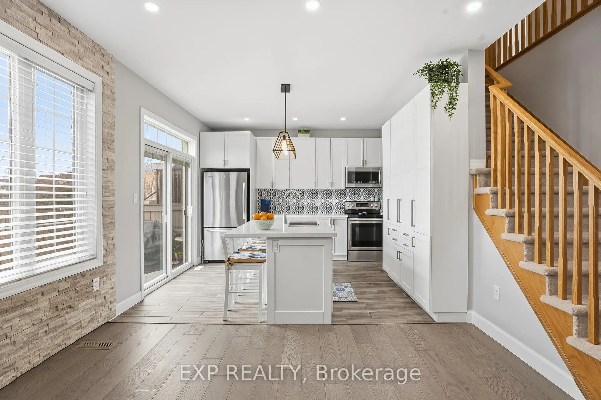 Photo 14 of 41 Monza Drive, Hamilton, Winona Park — HOMEH