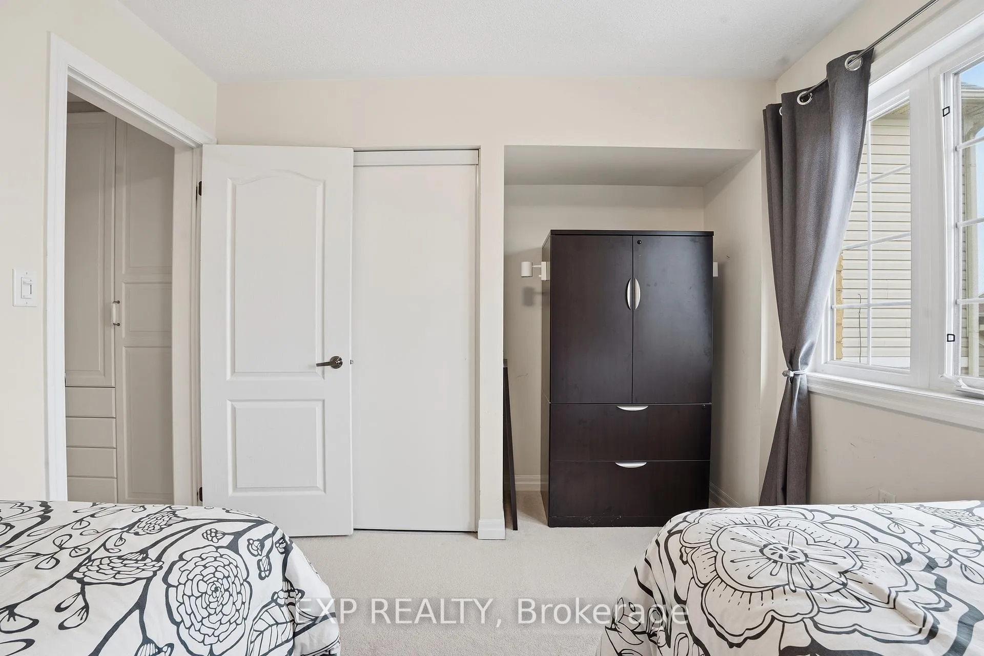 Photo 20 of 41 Monza Drive, Hamilton, Winona Park — HOMEH