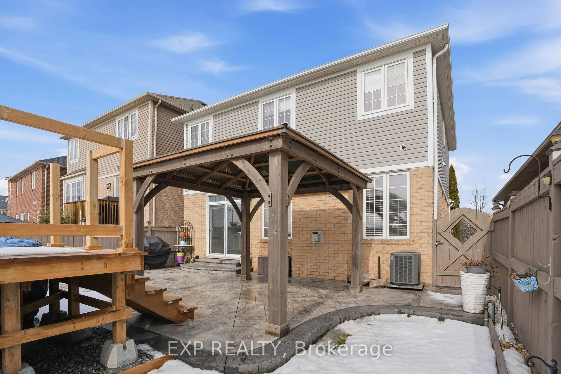 Photo 33 of 41 Monza Drive, Hamilton, Winona Park — HOMEH