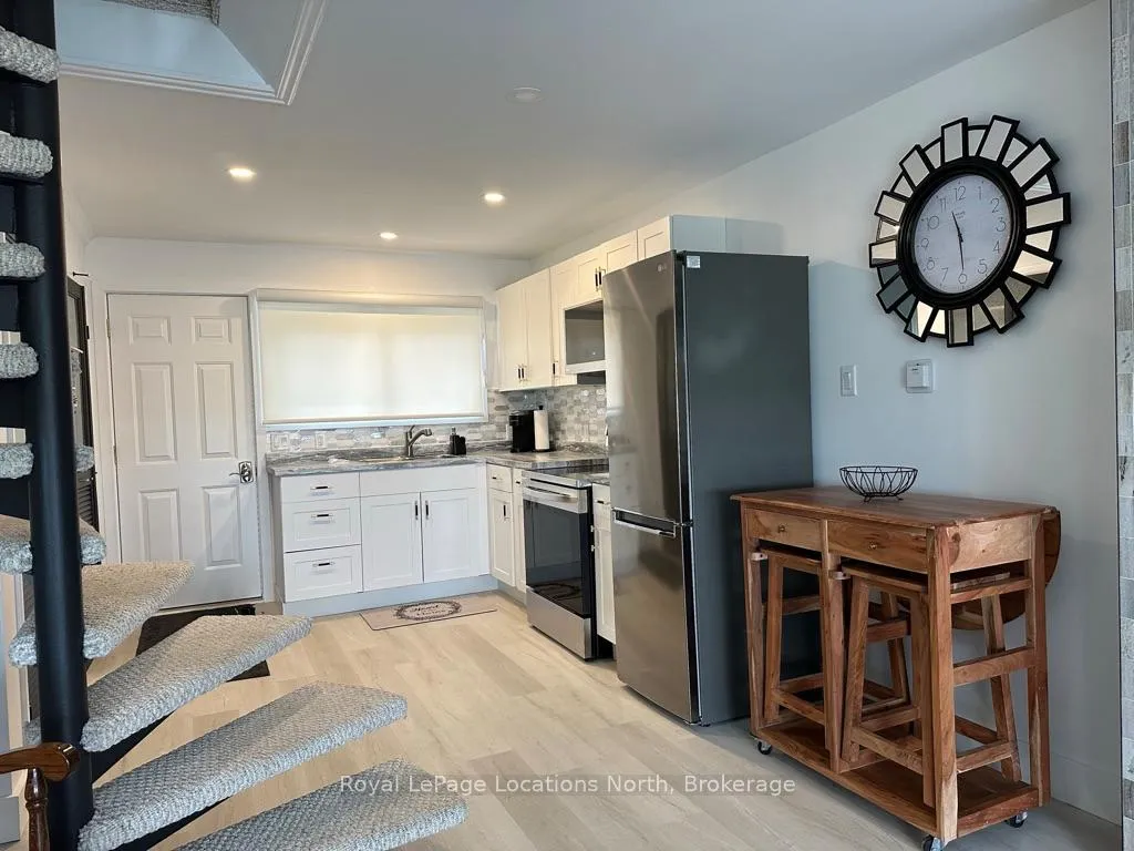 Photo 8 of Unit Unit 14, 209513 Highway 26, Blue Mountains — HOMEH