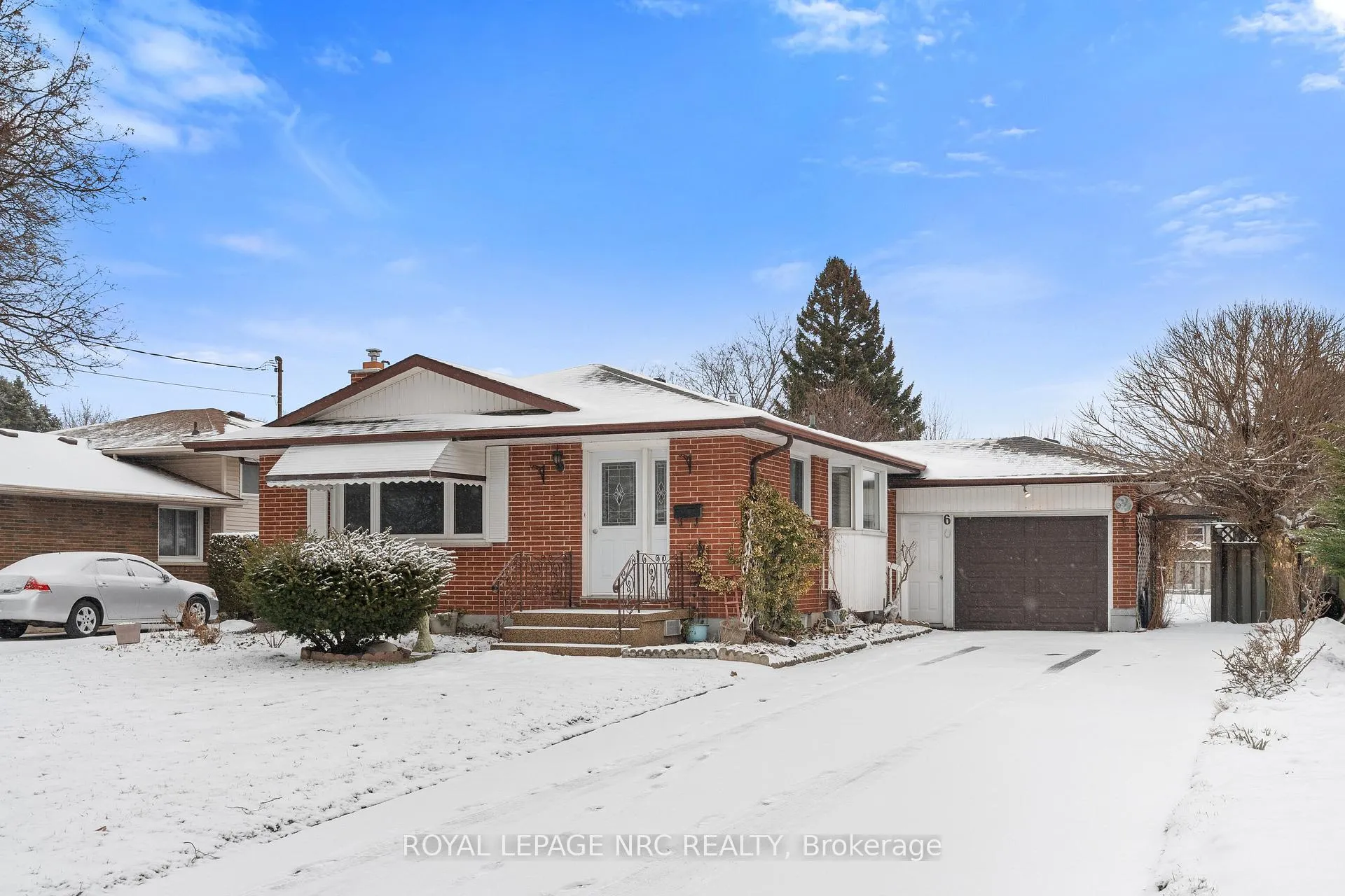 Photo 1 of 6 Brookbanks Drive N, St. Catharines, Lakeport — HOMEH