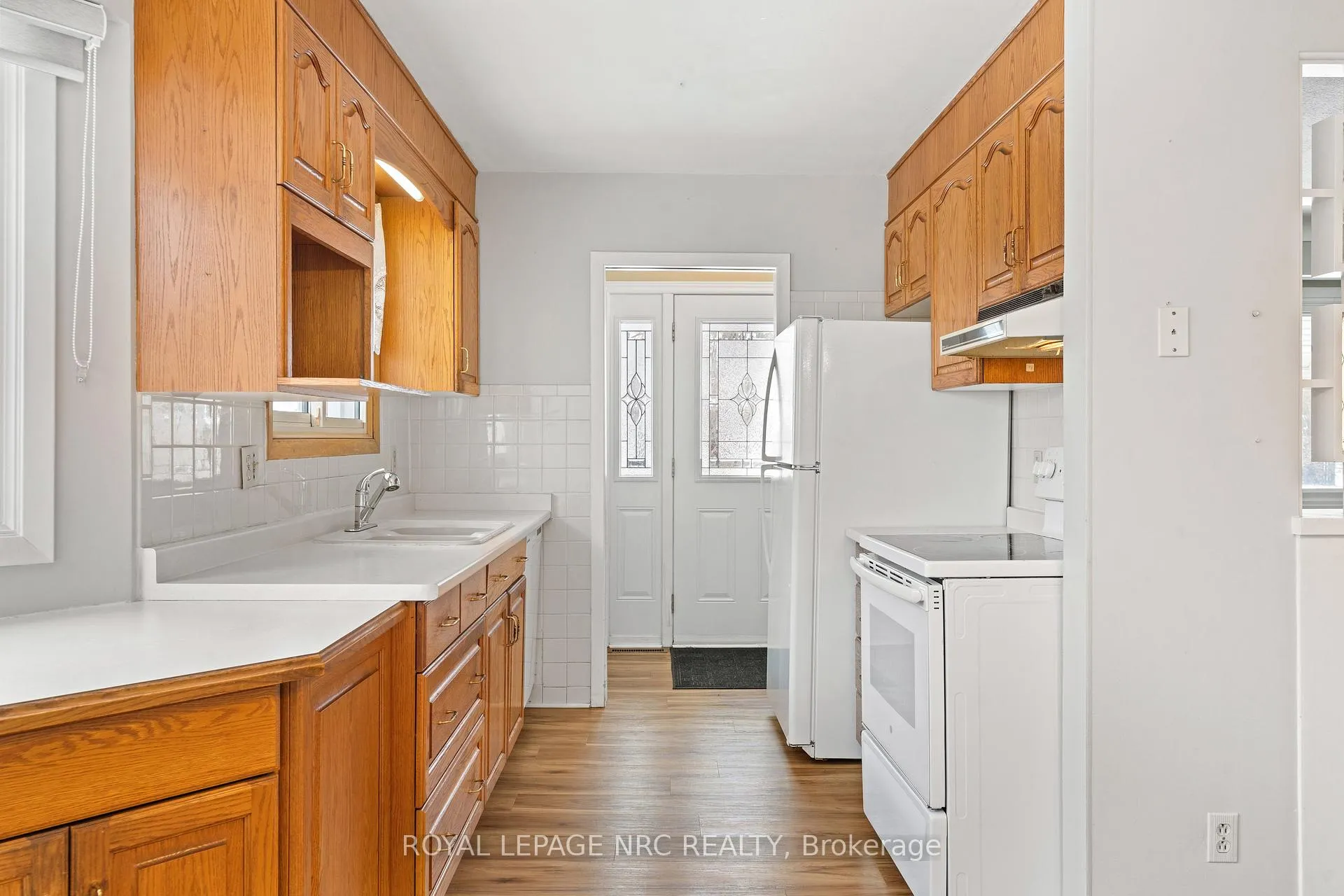 Photo 6 of 6 Brookbanks Drive N, St. Catharines, Lakeport — HOMEH