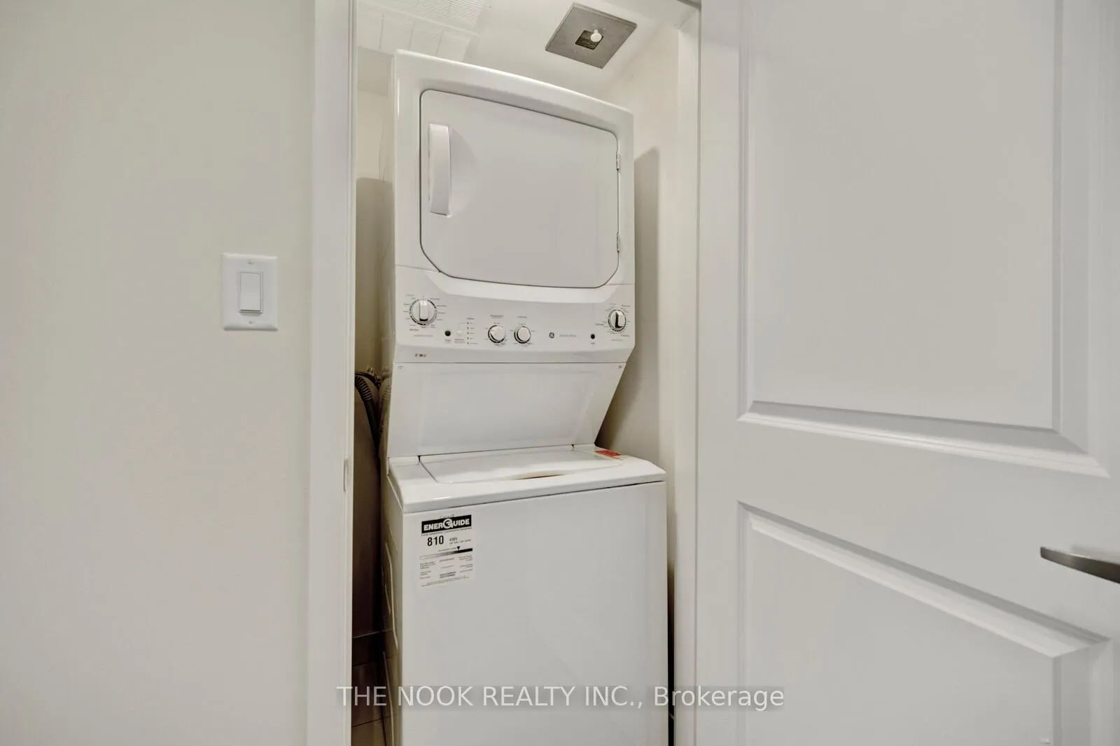 Photo 18 of Unit 108, 2550 Castlegate Crossings Drive, Pickering, Duffin Heights — HOMEH