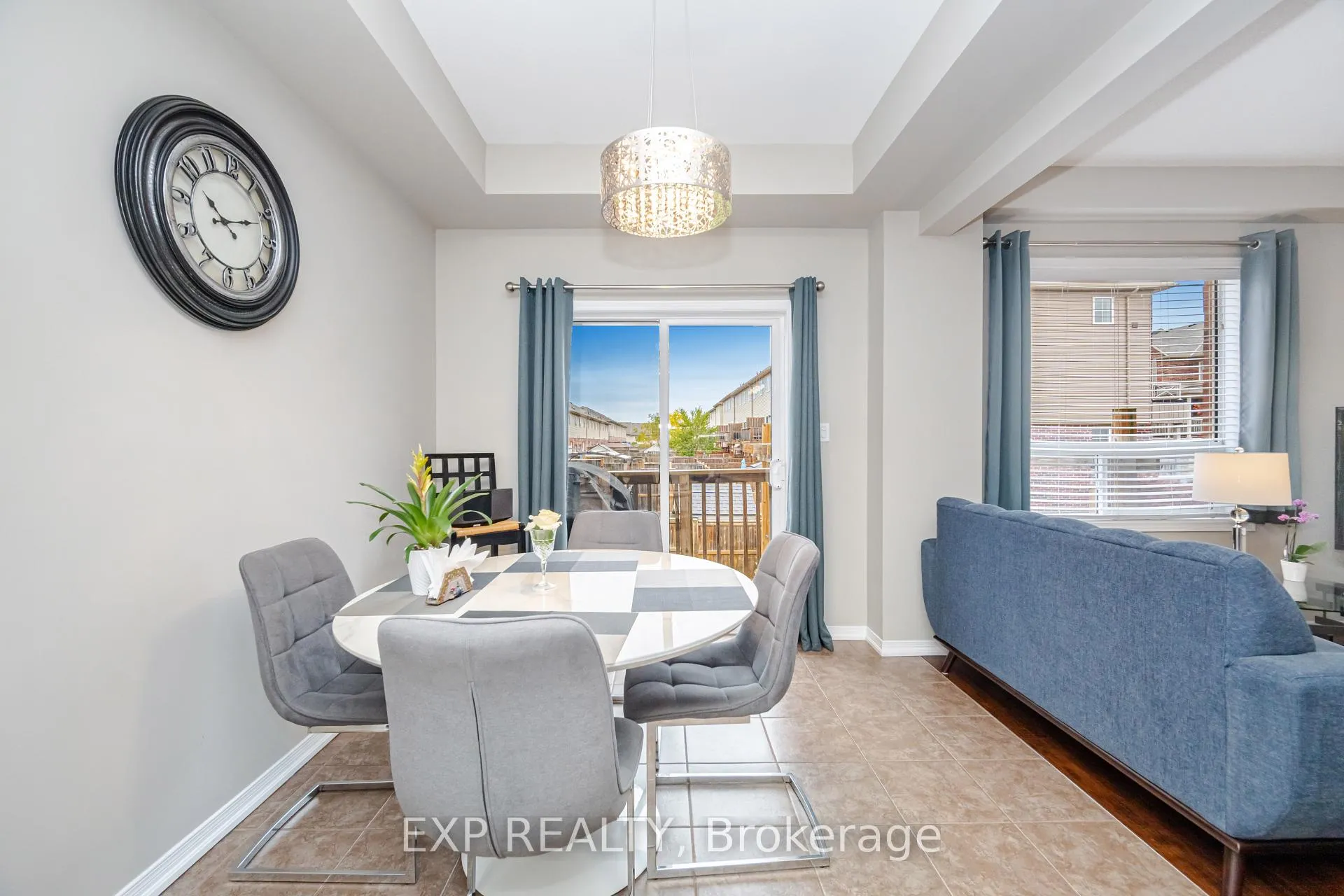 Photo 13 of 5091 Alyssa Drive, Lincoln, Beamsville — HOMEH