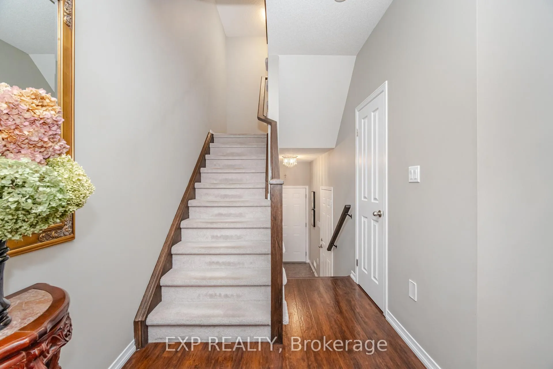 Photo 17 of 5091 Alyssa Drive, Lincoln, Beamsville — HOMEH