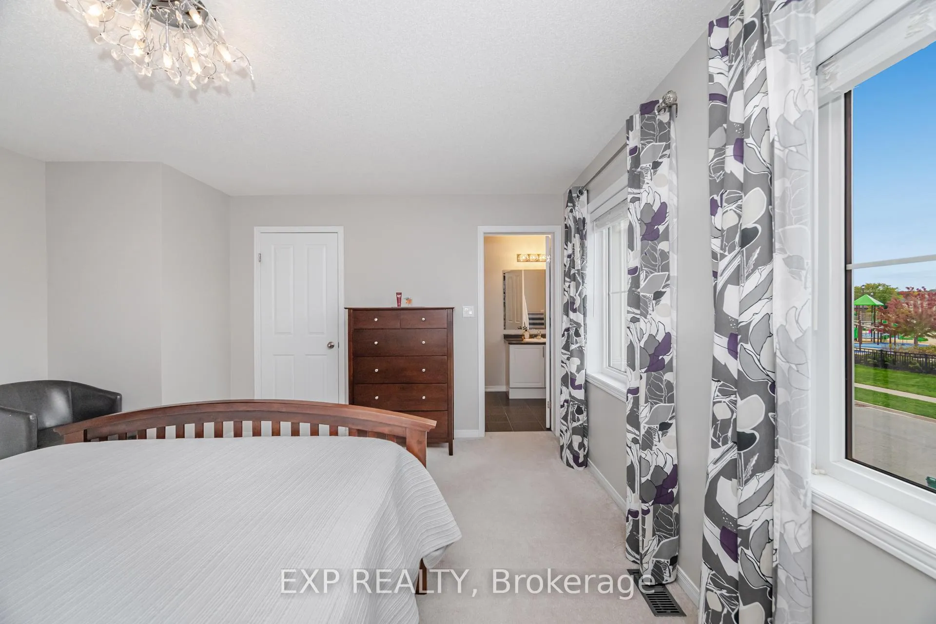 Photo 25 of 5091 Alyssa Drive, Lincoln, Beamsville — HOMEH