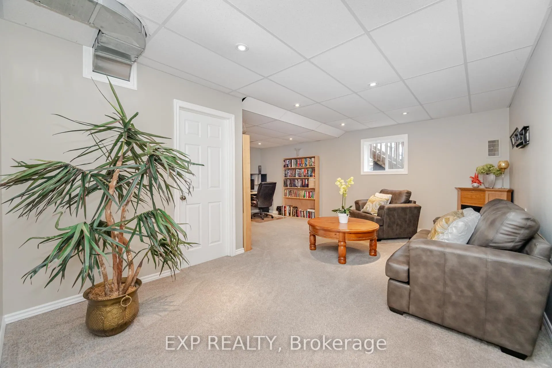 Photo 36 of 5091 Alyssa Drive, Lincoln, Beamsville — HOMEH
