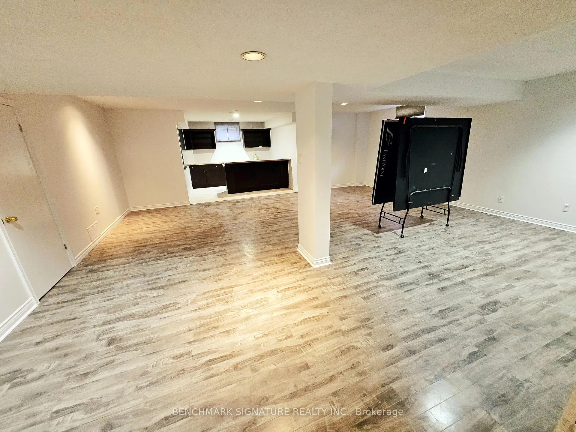Photo 18 of 9 Hashbury Place, Markham, Thornlea — HOMEH