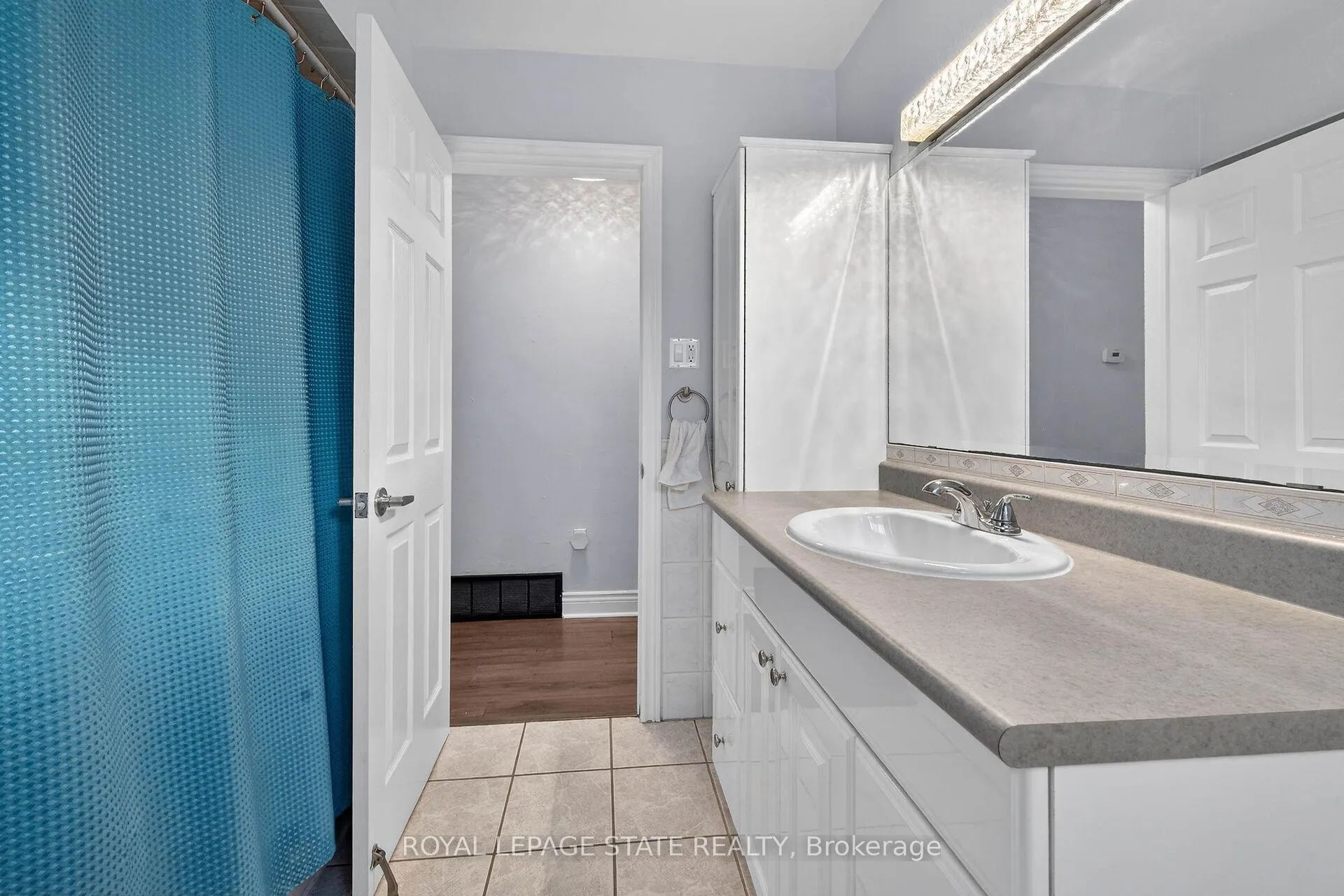 Photo 28 of 327 Eaglewood Drive, Hamilton, Eleanor — HOMEH