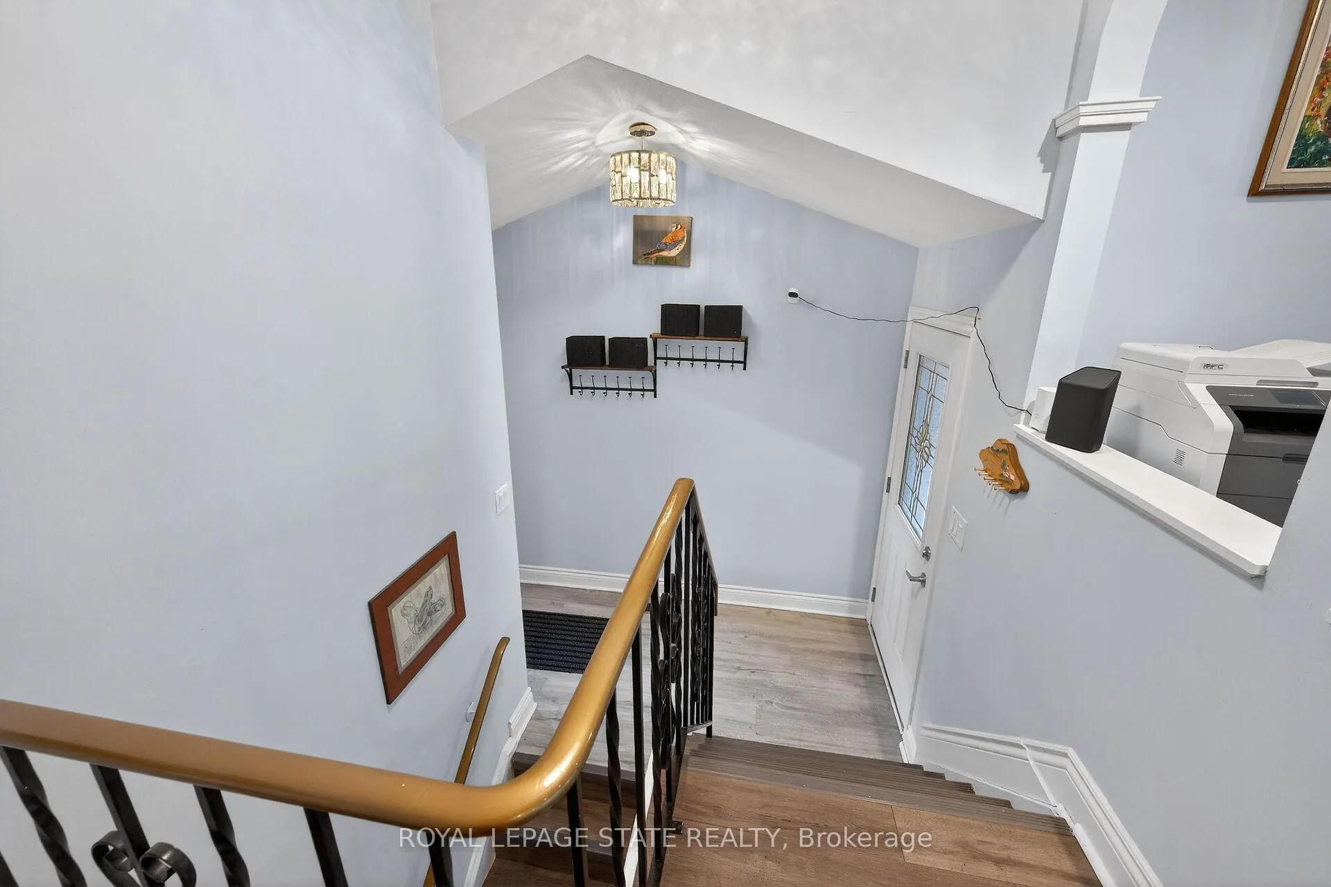 Photo 29 of 327 Eaglewood Drive, Hamilton, Eleanor — HOMEH