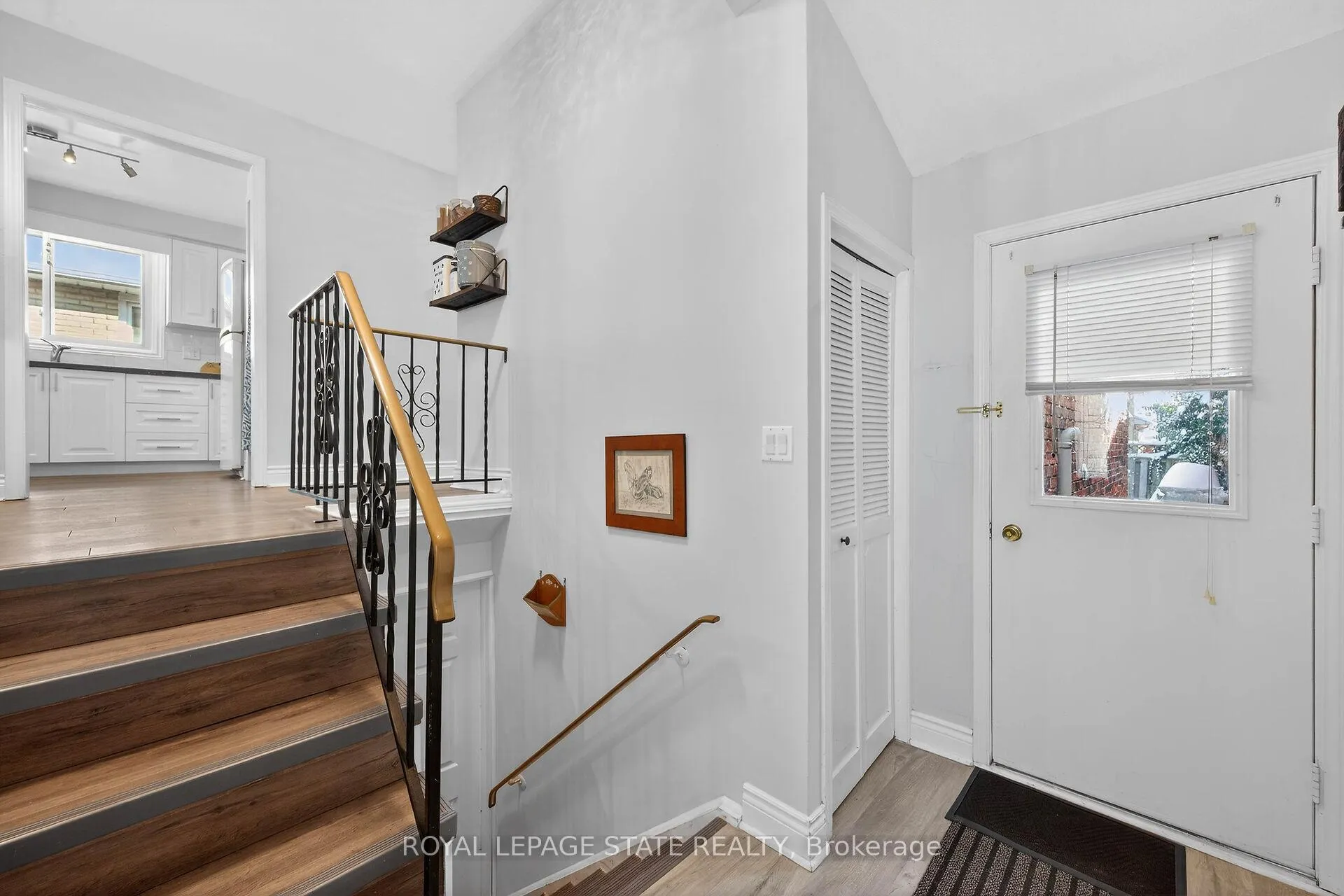 Photo 30 of 327 Eaglewood Drive, Hamilton, Eleanor — HOMEH