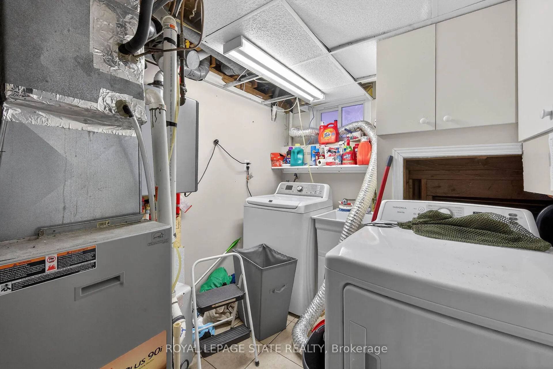 Photo 42 of 327 Eaglewood Drive, Hamilton, Eleanor — HOMEH