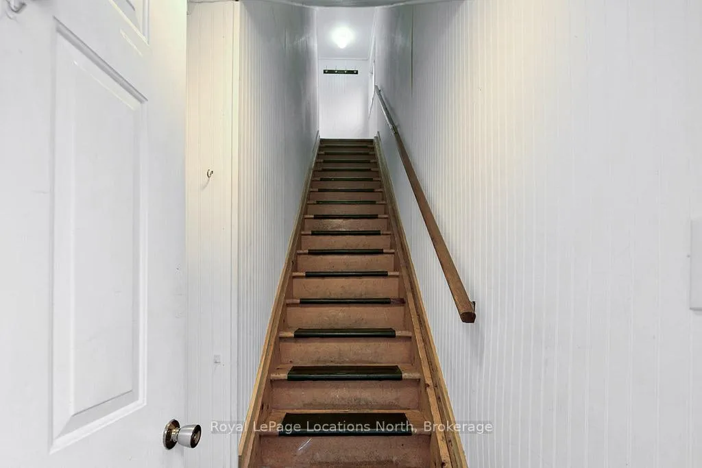 Photo 7 of Unit 2, 15 Parker Street W, Meaford — HOMEH