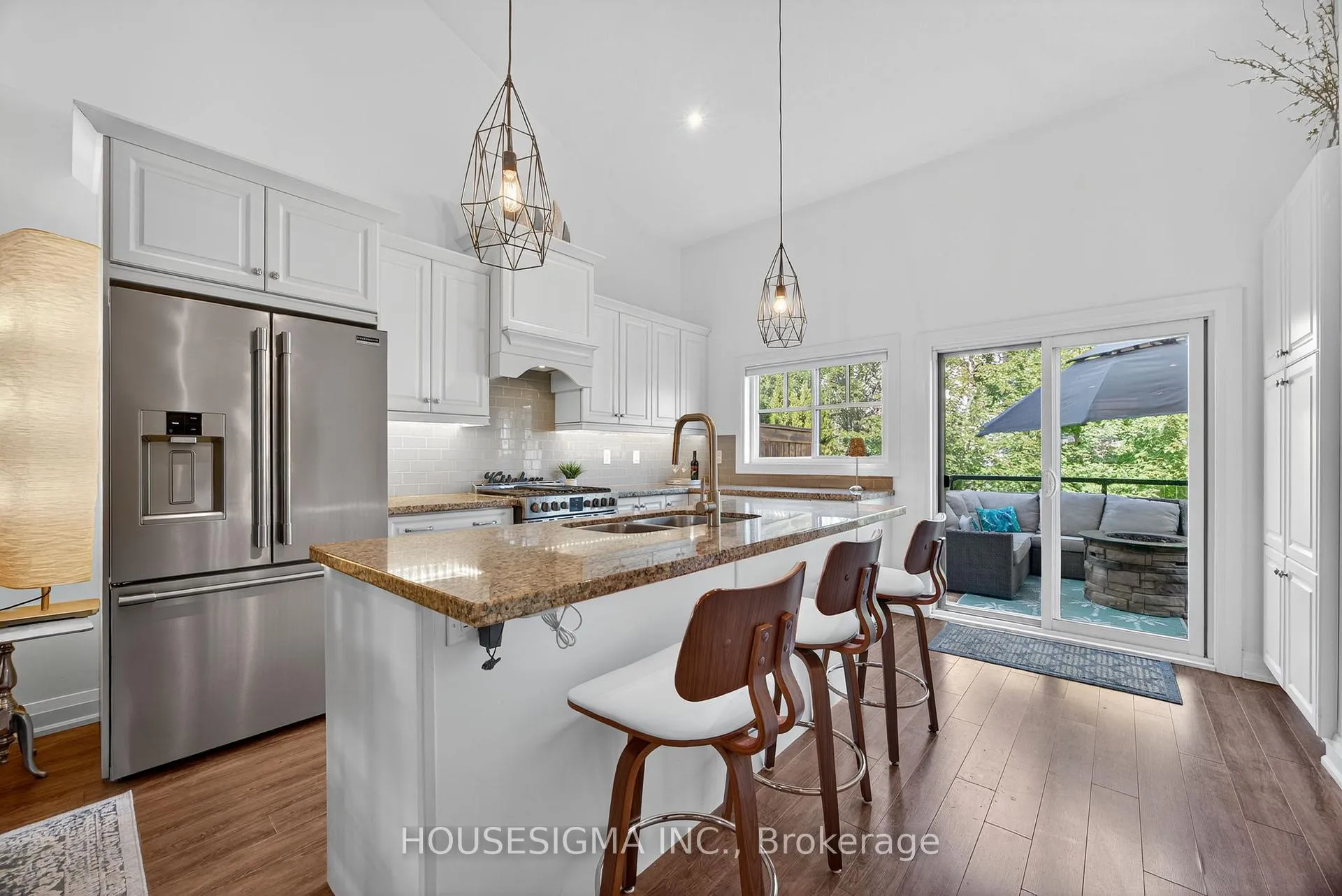 Photo 14 of 69 Landscape Drive, Oro-Medonte, Horseshoe Valley — HOMEH
