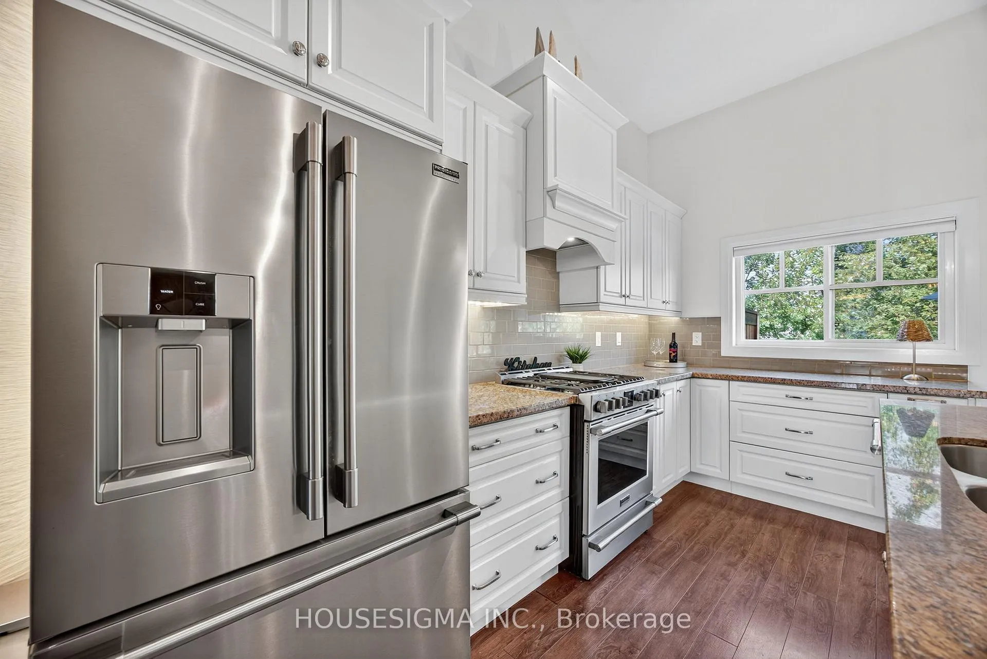 Photo 15 of 69 Landscape Drive, Oro-Medonte, Horseshoe Valley — HOMEH