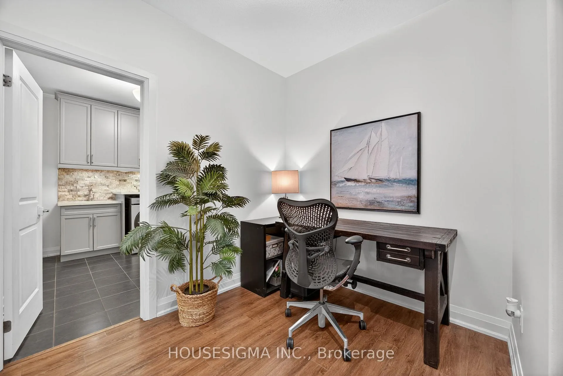Photo 22 of 69 Landscape Drive, Oro-Medonte, Horseshoe Valley — HOMEH