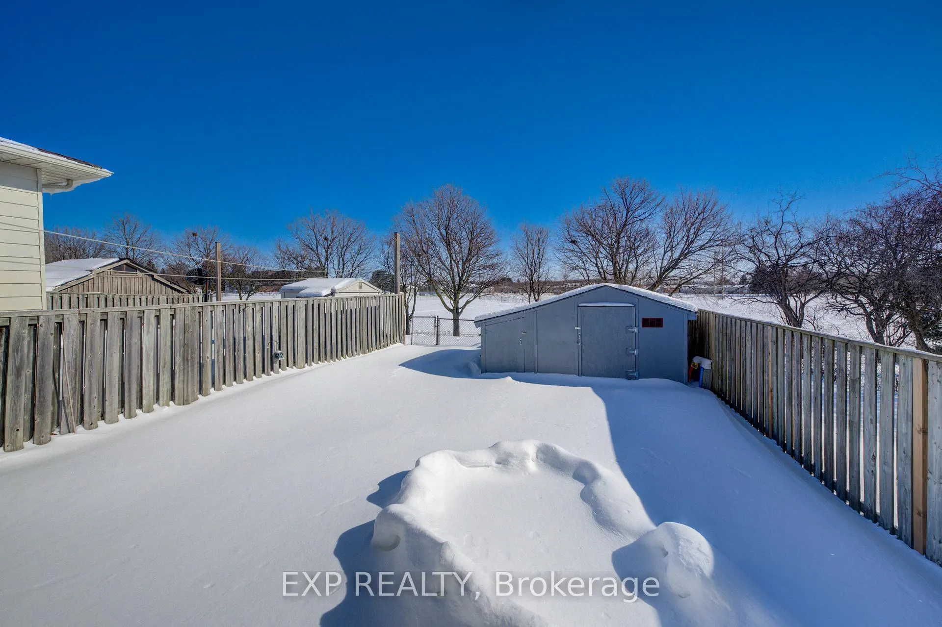 Photo 20 of 52 Uxbridge Crescent, Kitchener — HOMEH
