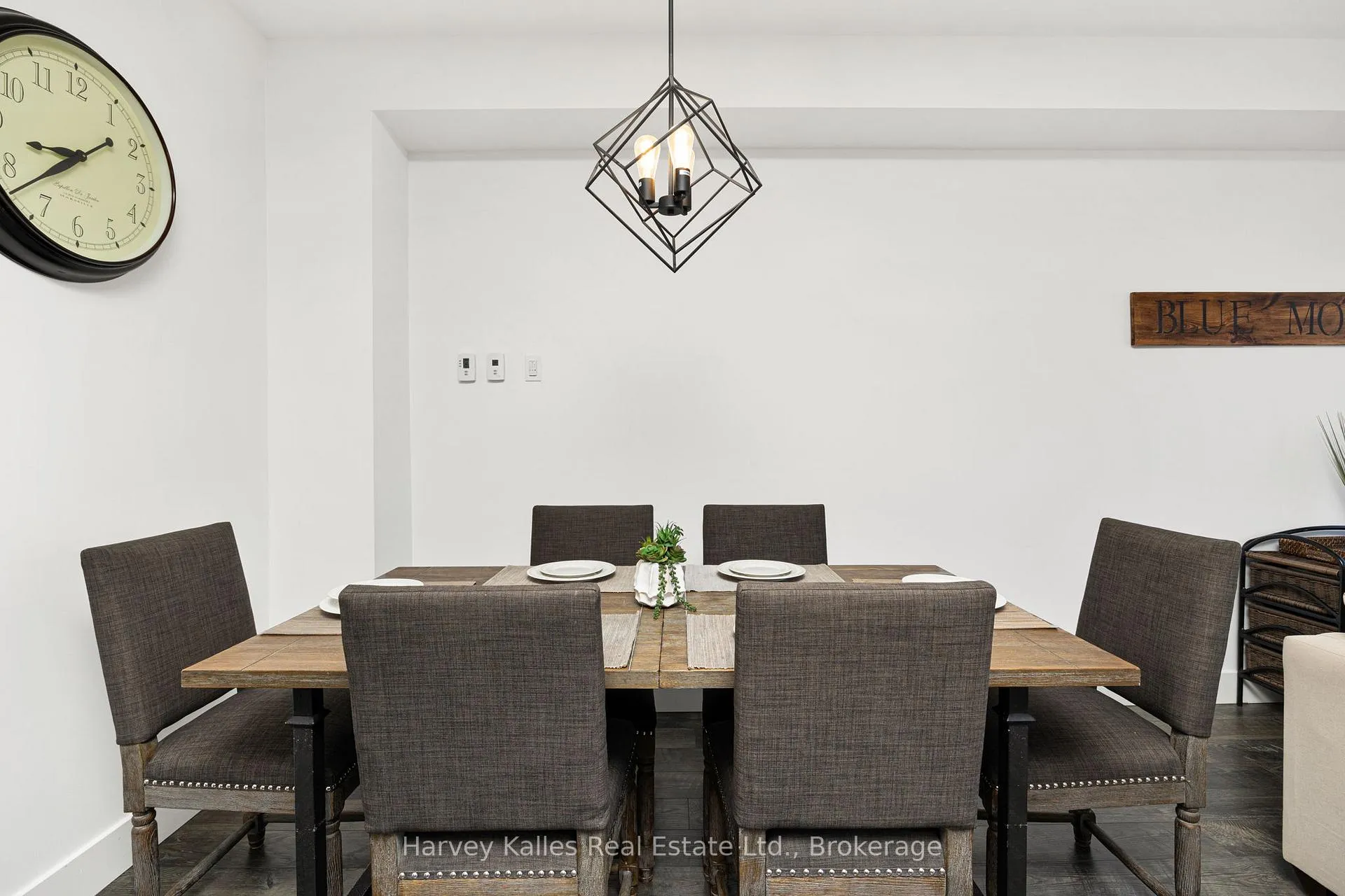 Photo 14 of 236 Yellow Birch Crescent, Blue Mountains — HOMEH