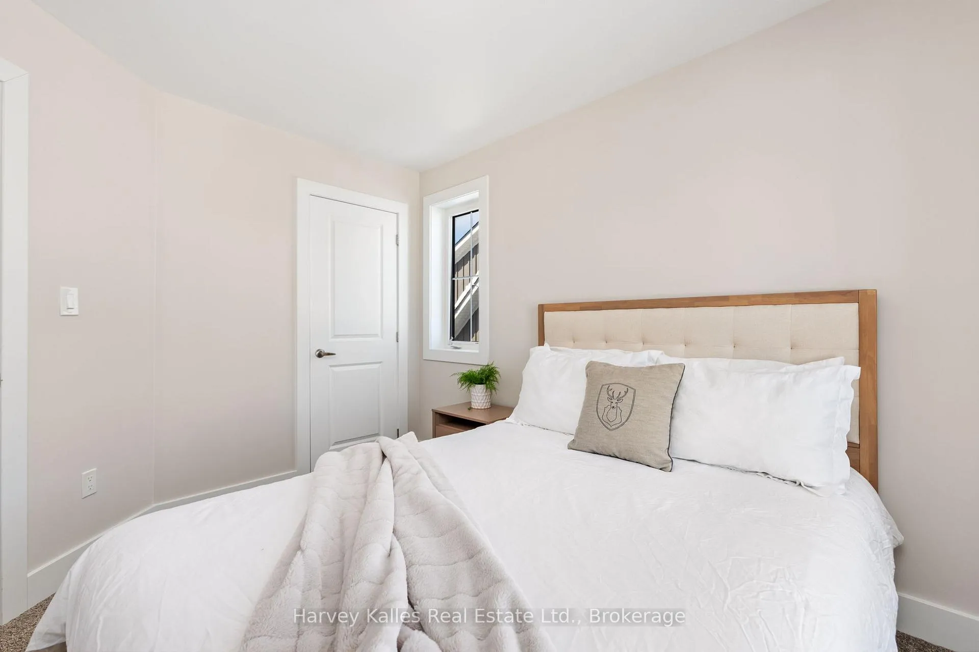 Photo 27 of 236 Yellow Birch Crescent, Blue Mountains — HOMEH