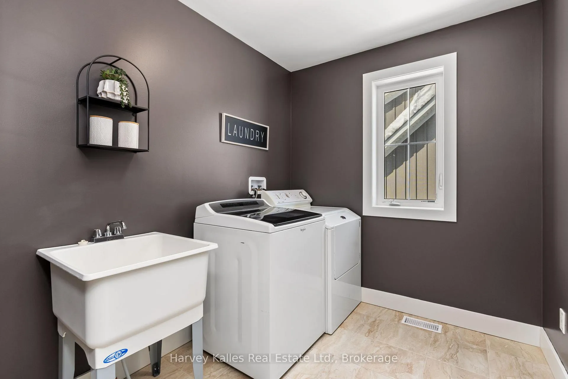 Photo 28 of 236 Yellow Birch Crescent, Blue Mountains — HOMEH