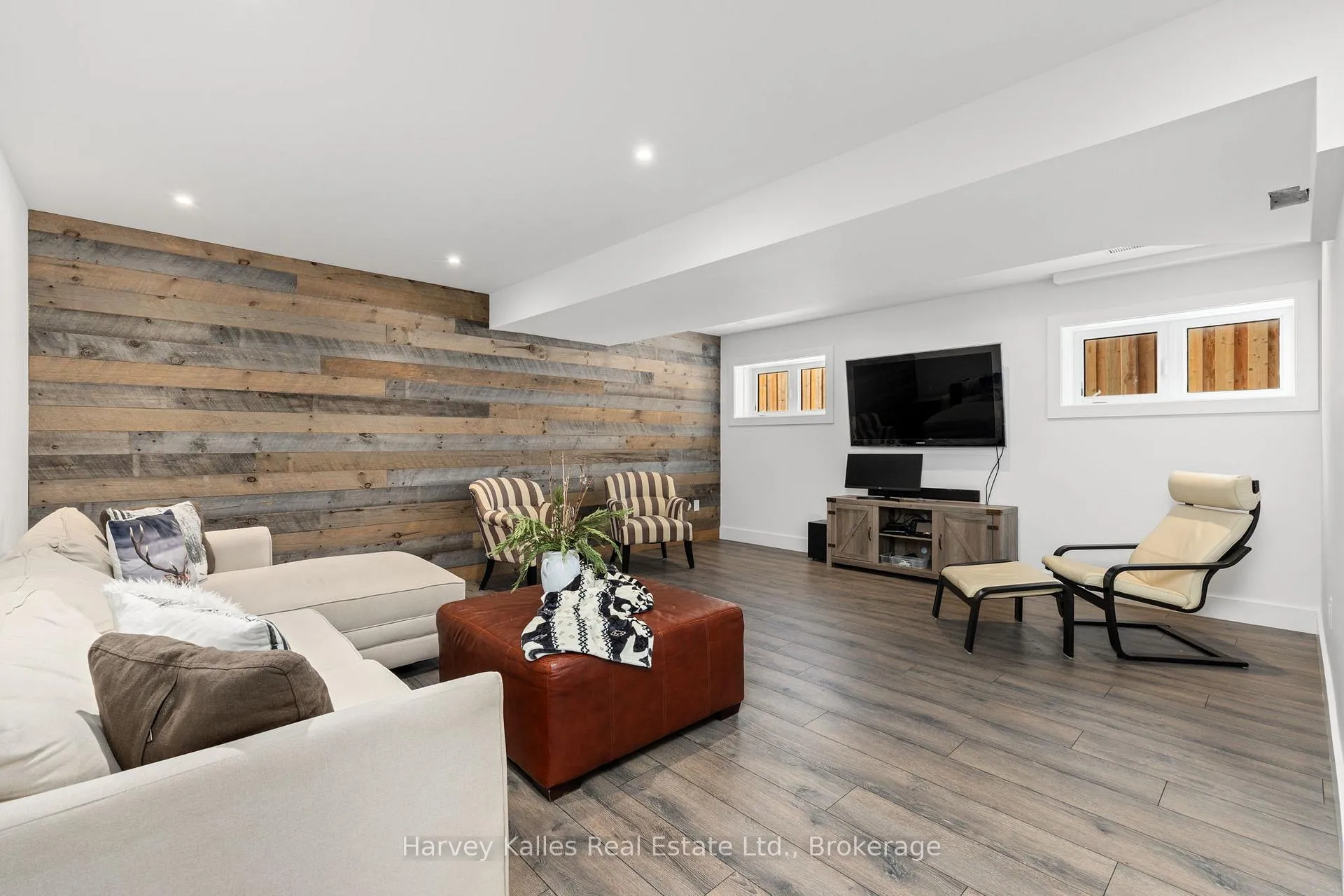 Photo 29 of 236 Yellow Birch Crescent, Blue Mountains — HOMEH