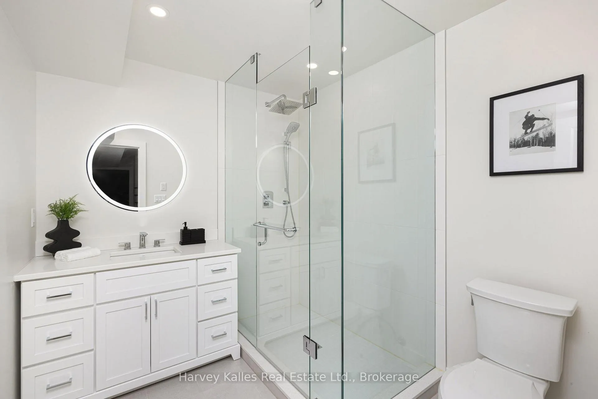 Photo 32 of 236 Yellow Birch Crescent, Blue Mountains — HOMEH