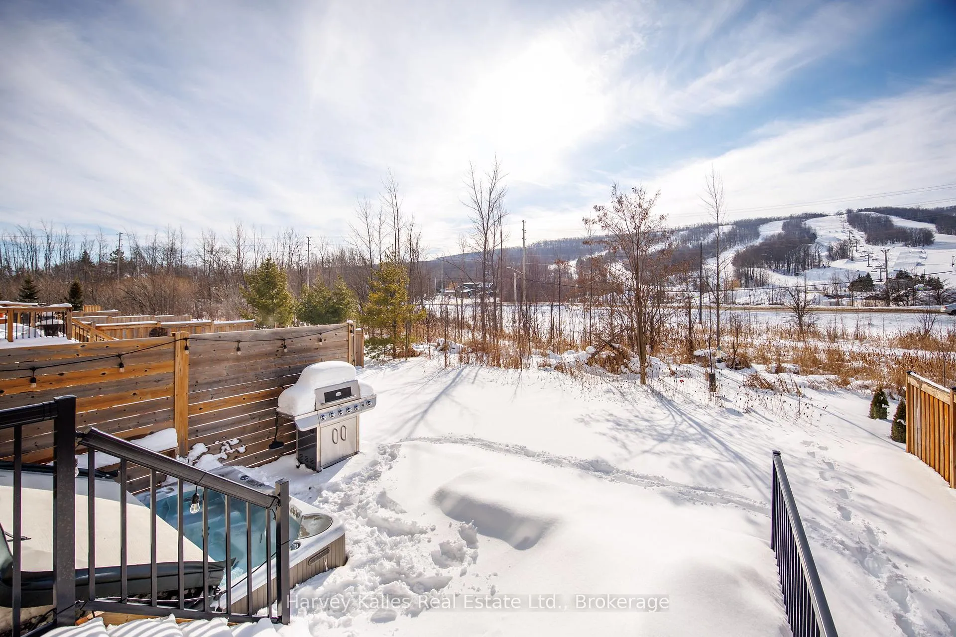 Photo 35 of 236 Yellow Birch Crescent, Blue Mountains — HOMEH