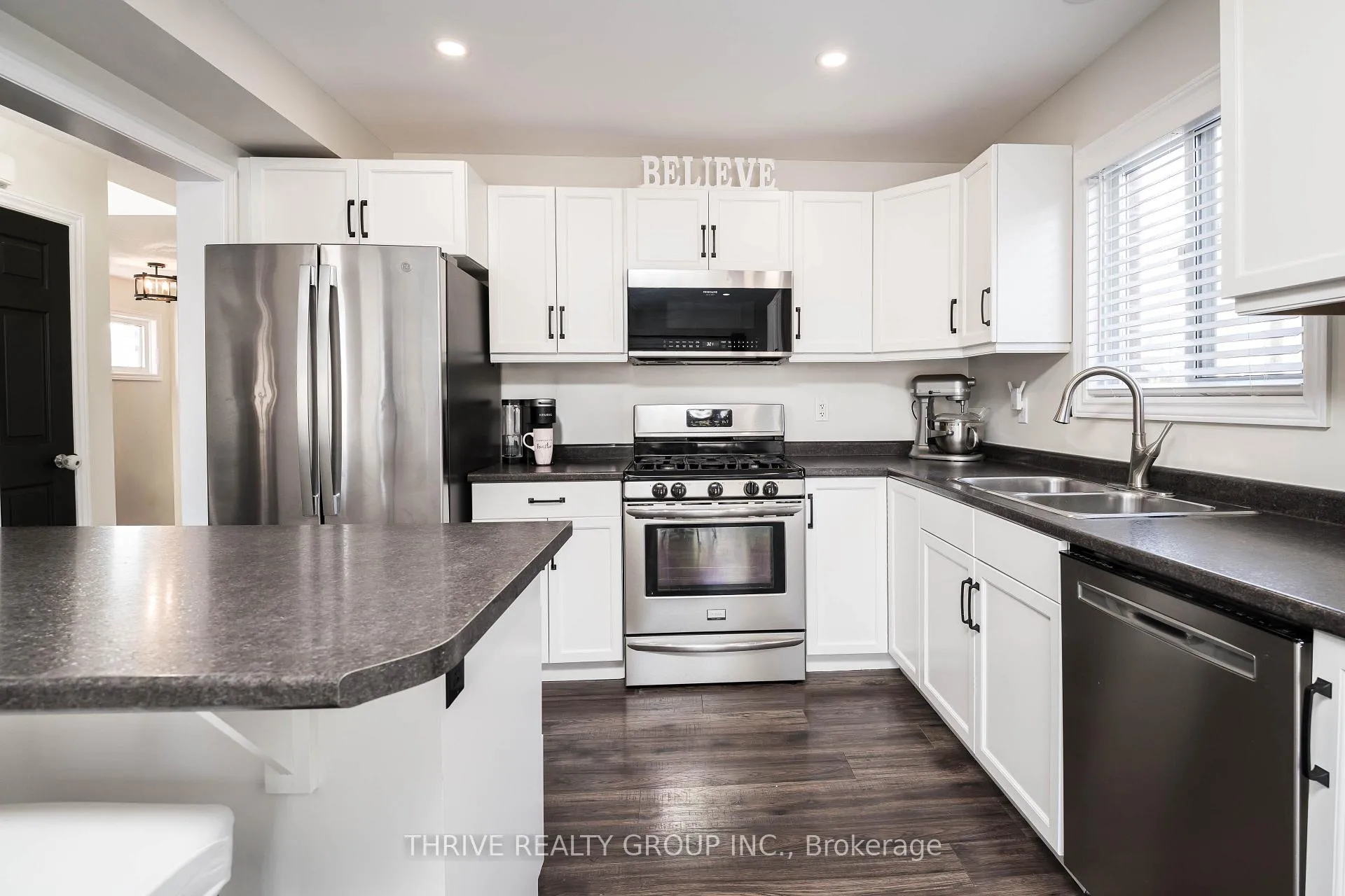 Photo 6 of 11 Westlake Drive, St. Thomas — HOMEH