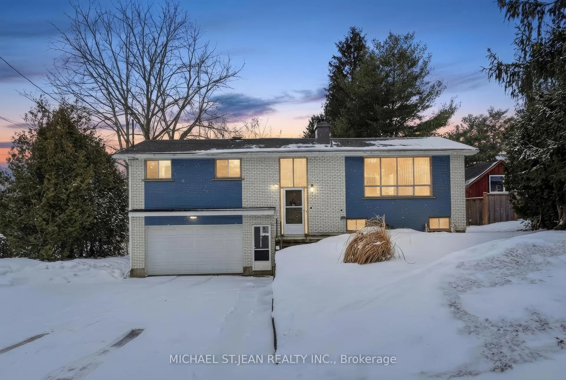 Photo 1 of 268 Canboro Road, Pelham, Fonthill — HOMEH