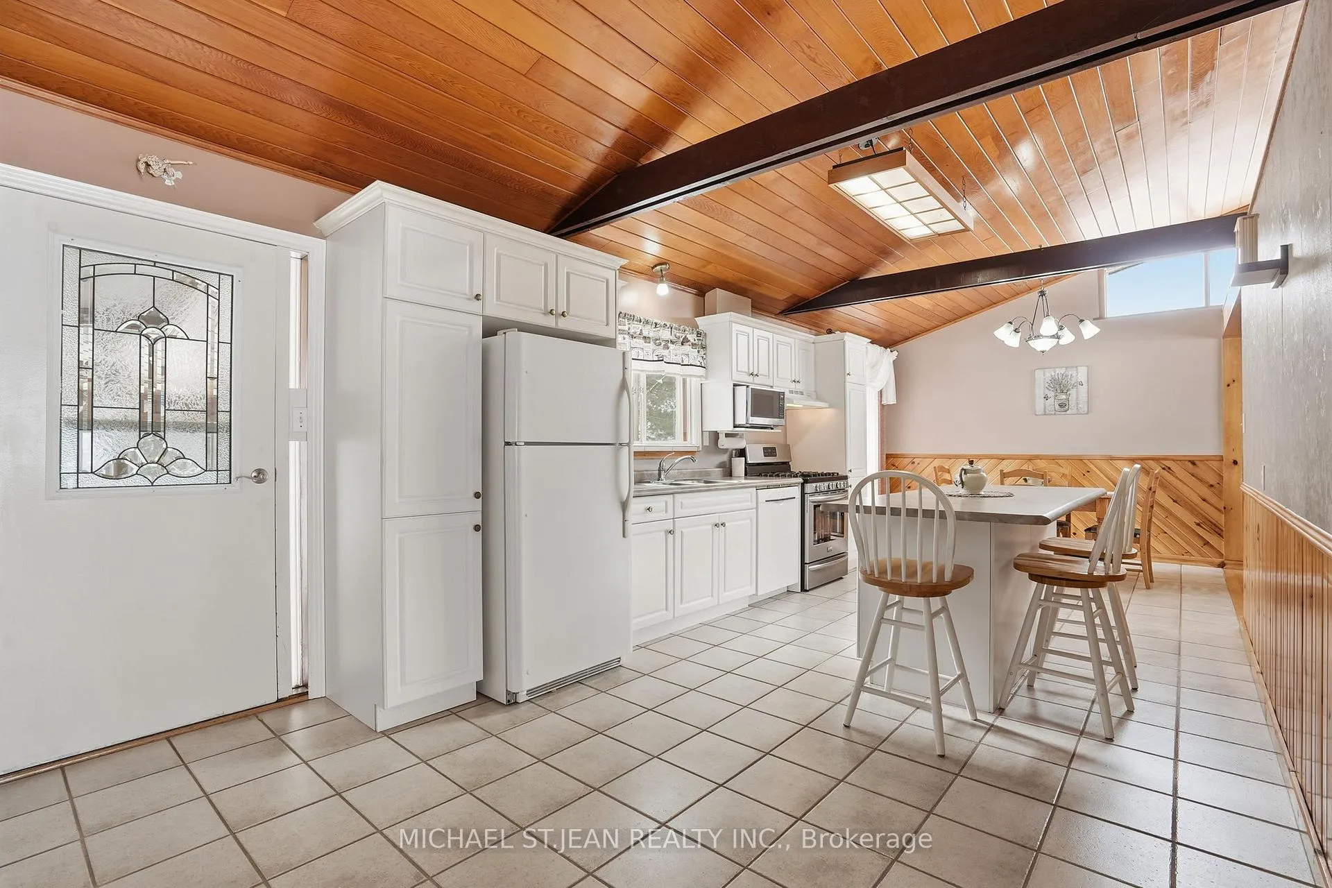 Photo 12 of 268 Canboro Road, Pelham, Fonthill — HOMEH