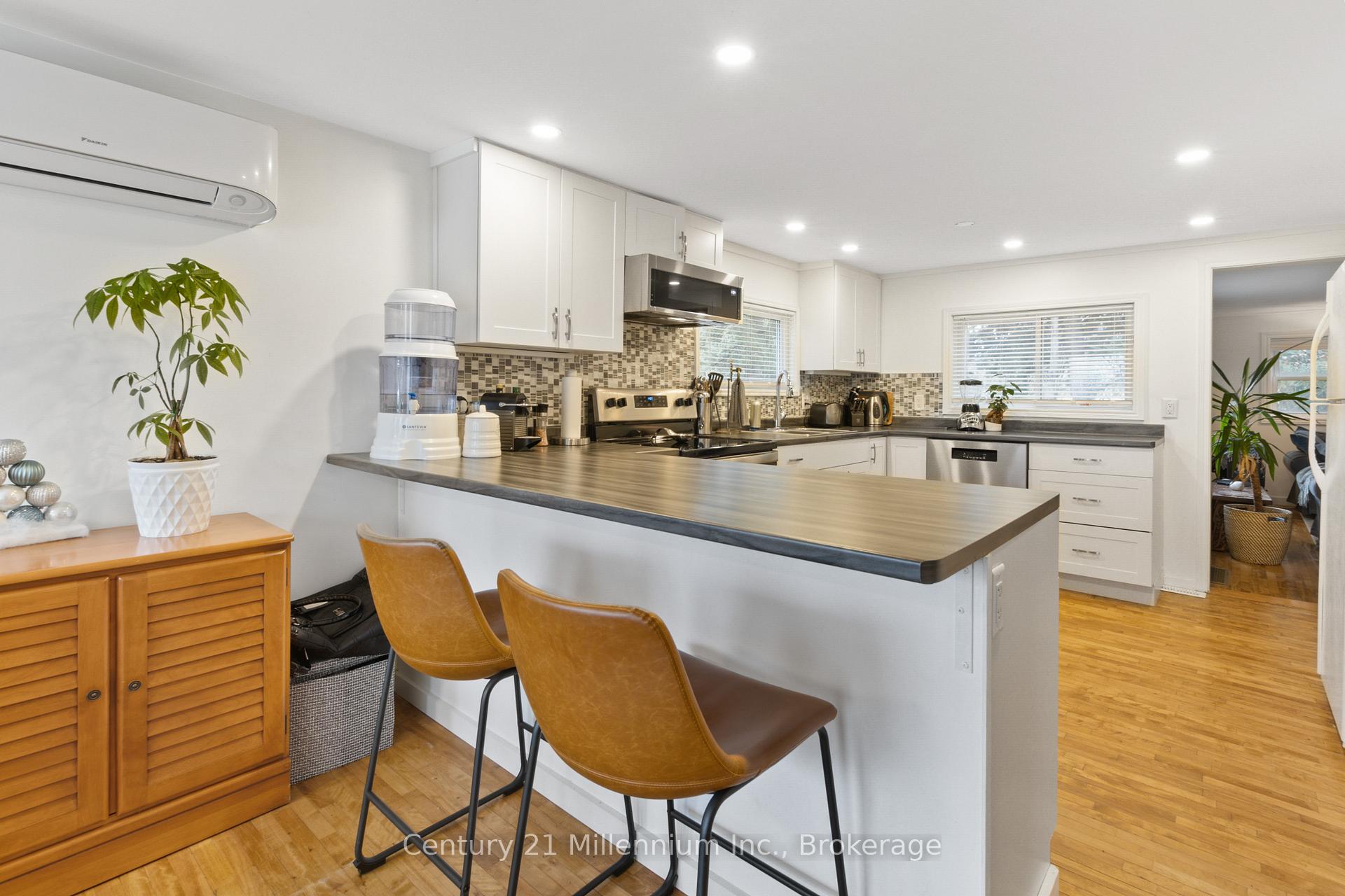 Photo 13 of 512 Grandview Drive, Meaford — HOMEH