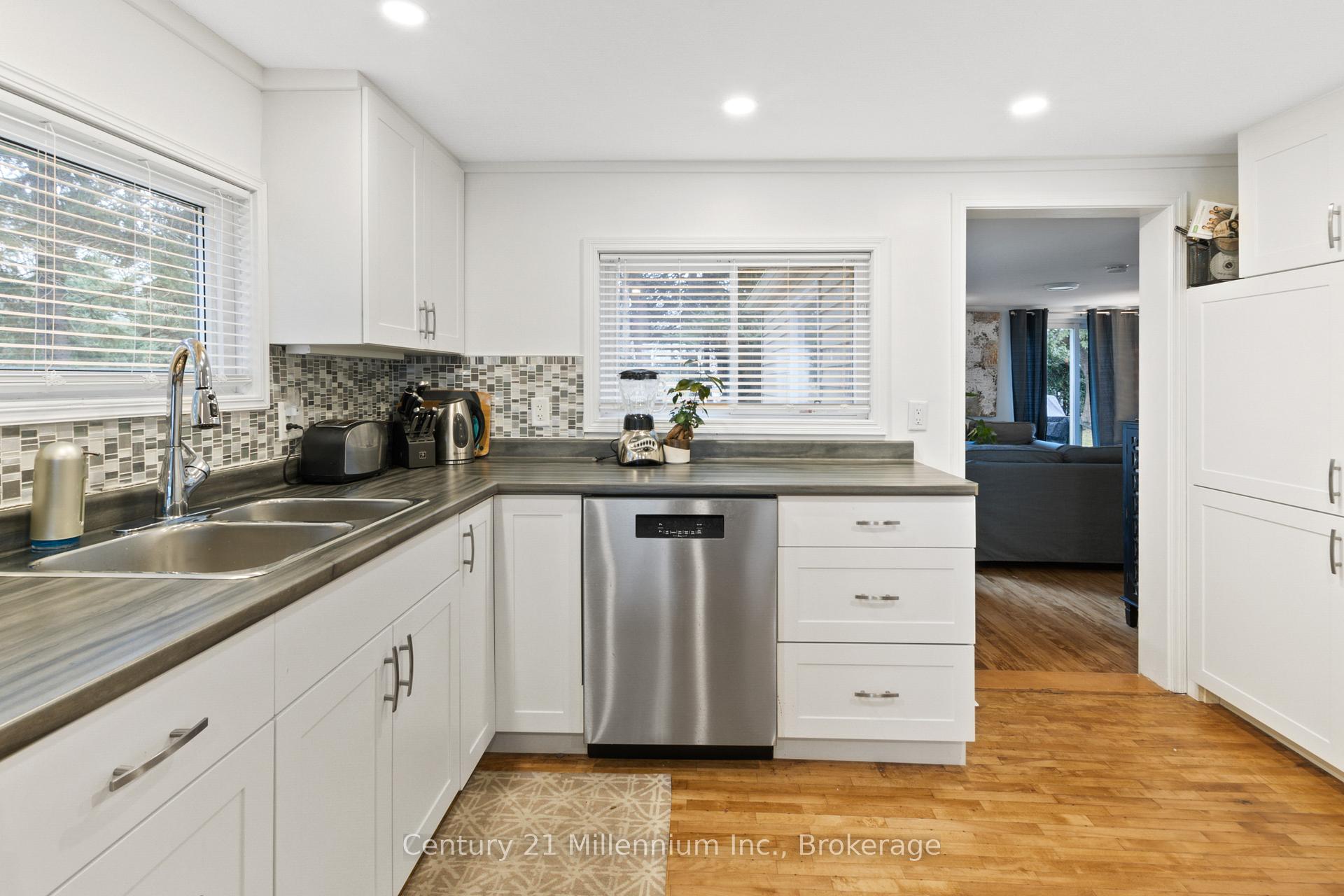 Photo 17 of 512 Grandview Drive, Meaford — HOMEH
