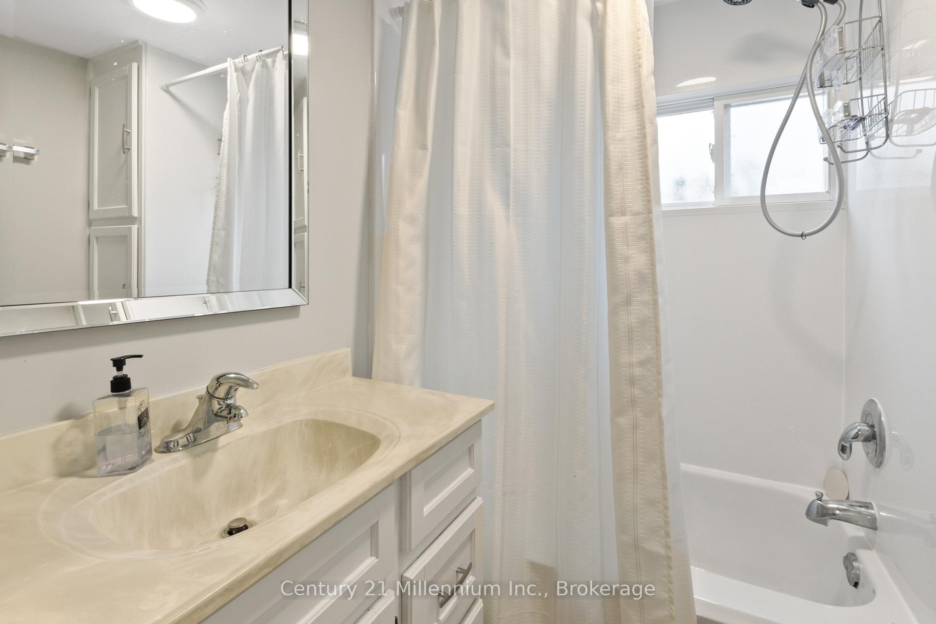 Photo 25 of 512 Grandview Drive, Meaford — HOMEH
