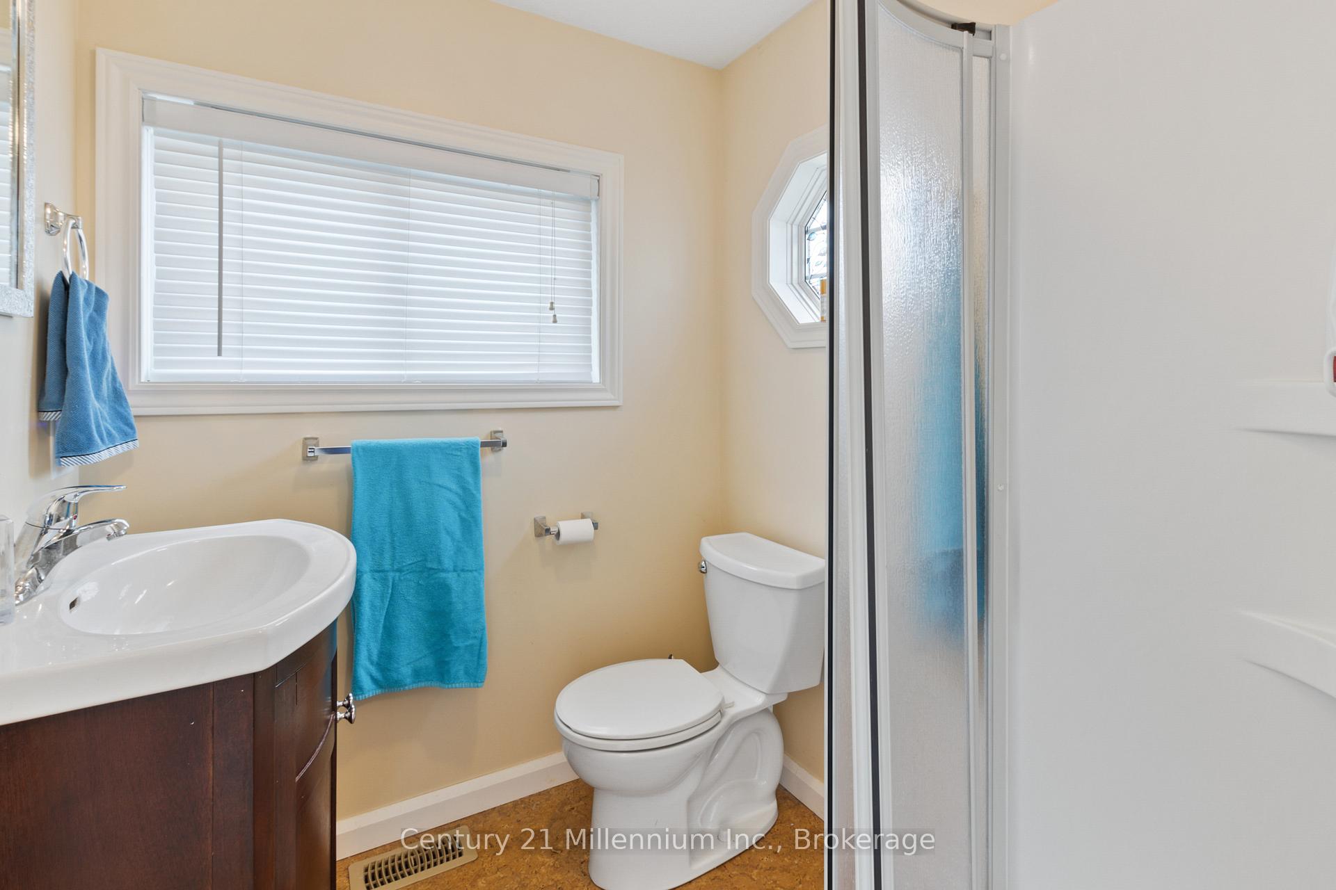 Photo 33 of 512 Grandview Drive, Meaford — HOMEH