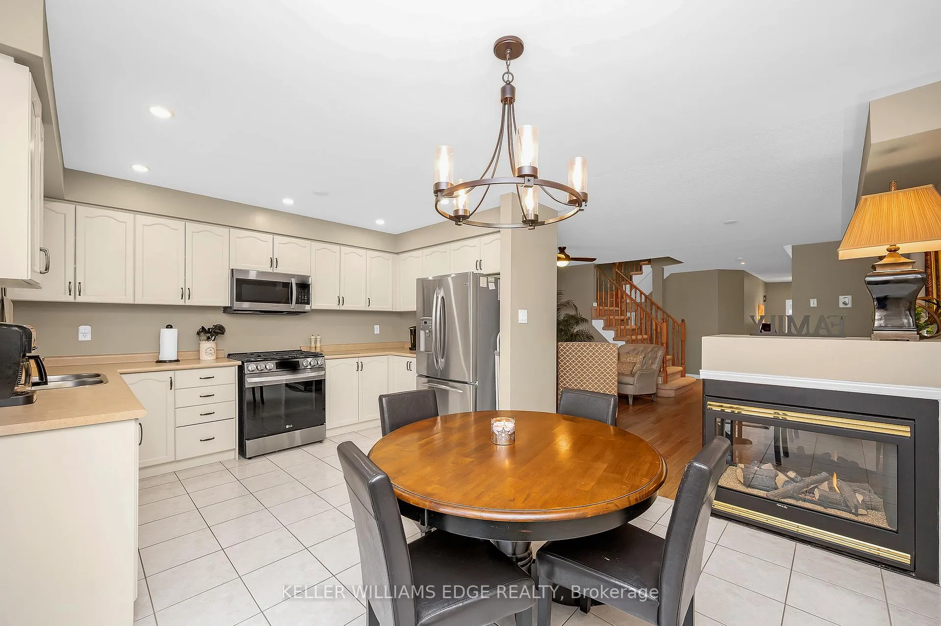 Photo 12 of 5179 Des Jardines Drive, Burlington, Appleby — HOMEH