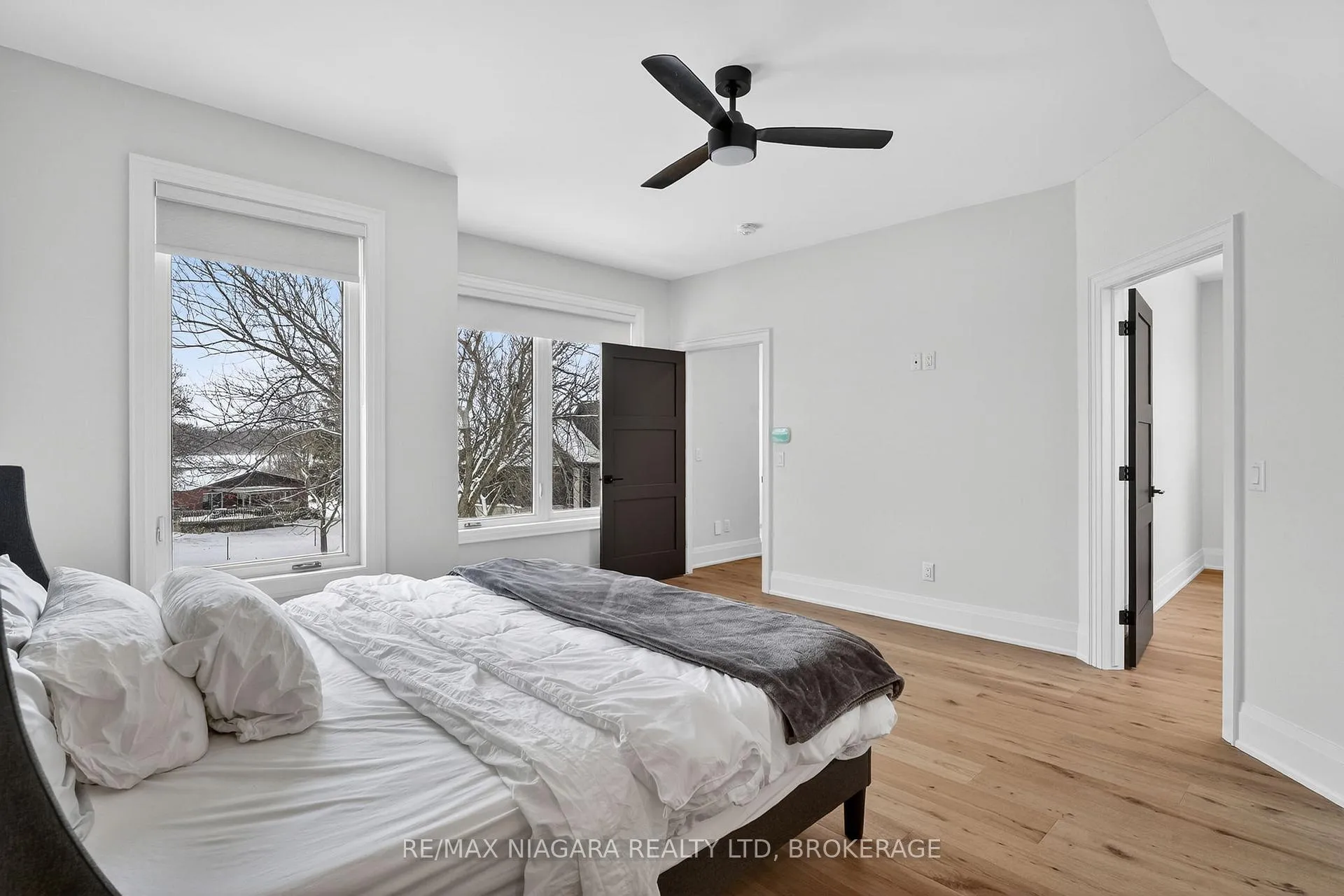 Photo 23 of 39 Ivy Crescent, Thorold, Confederation Heights — HOMEH