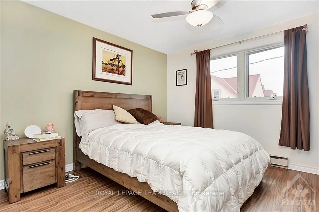 Photo 13 of 206 Guigues Avenue, Ottawa, Lower Town/Byward Market — HOMEH