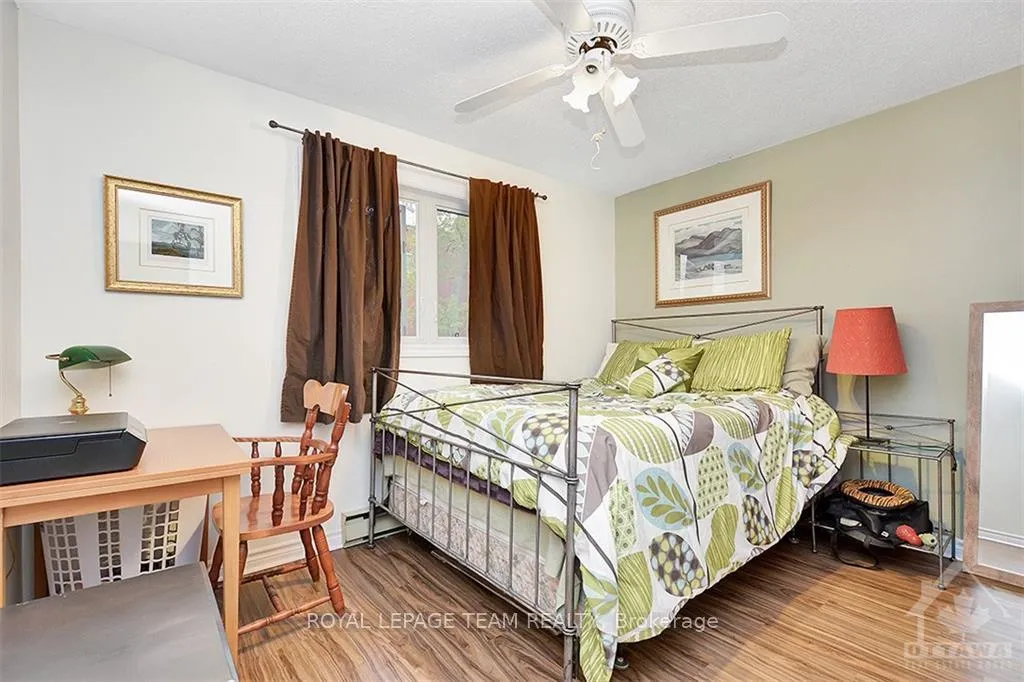 Photo 15 of 206 Guigues Avenue, Ottawa, Lower Town/Byward Market — HOMEH