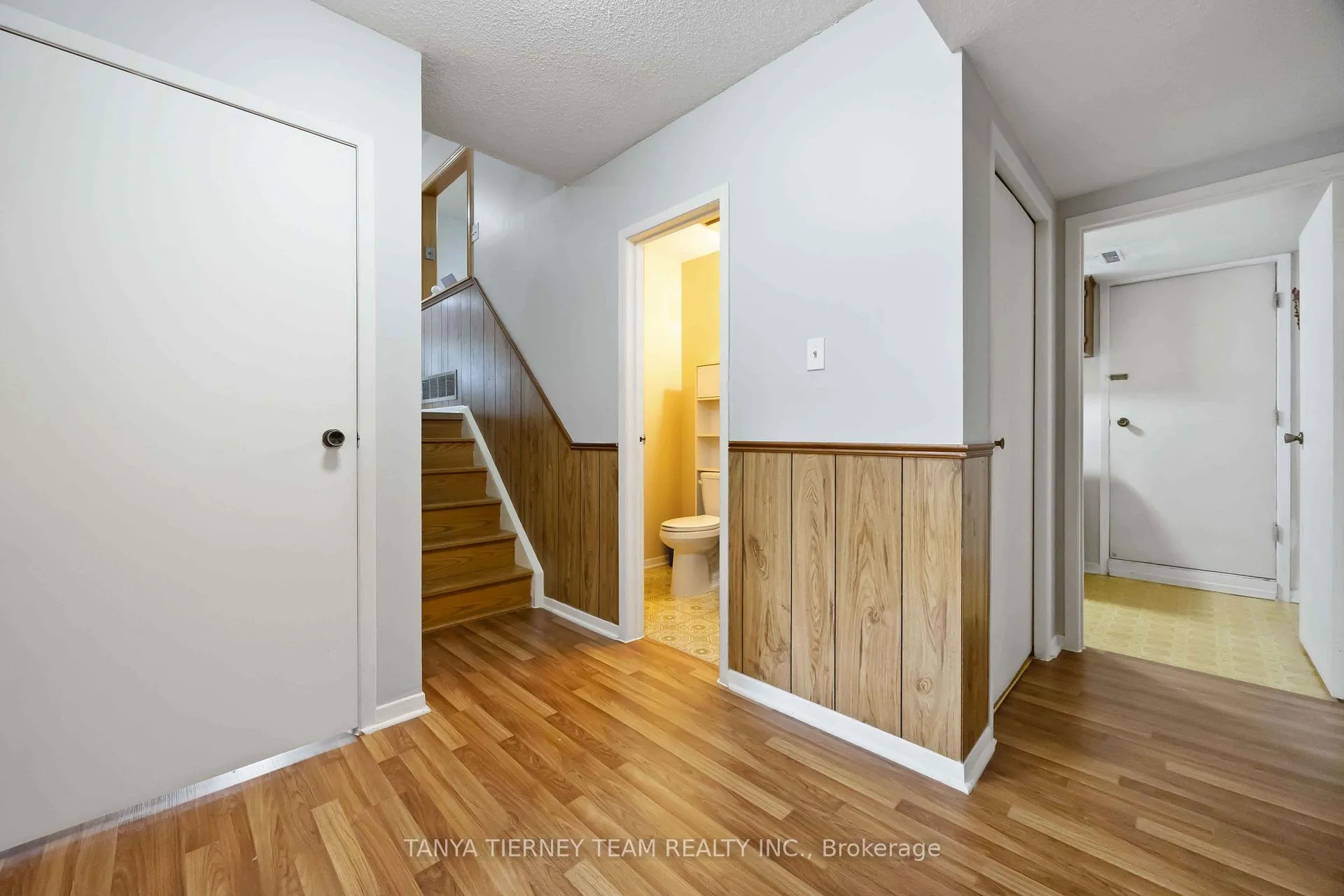 Photo 25 of 54 Chester Crescent, Scugog, Port Perry — HOMEH