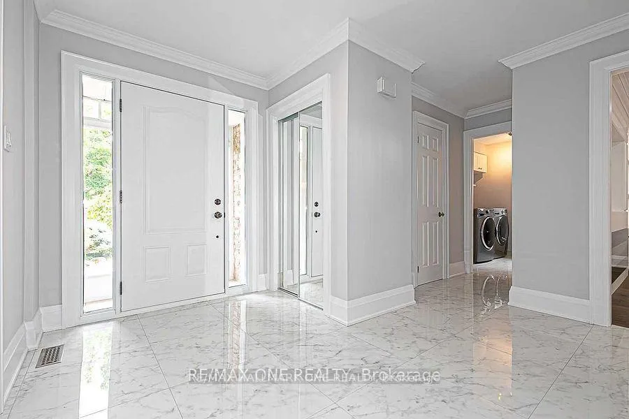 Photo 4 of 100 Robinson Crescent, Whitby, Pringle Creek — HOMEH