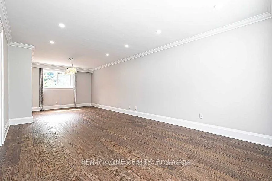 Photo 5 of 100 Robinson Crescent, Whitby, Pringle Creek — HOMEH