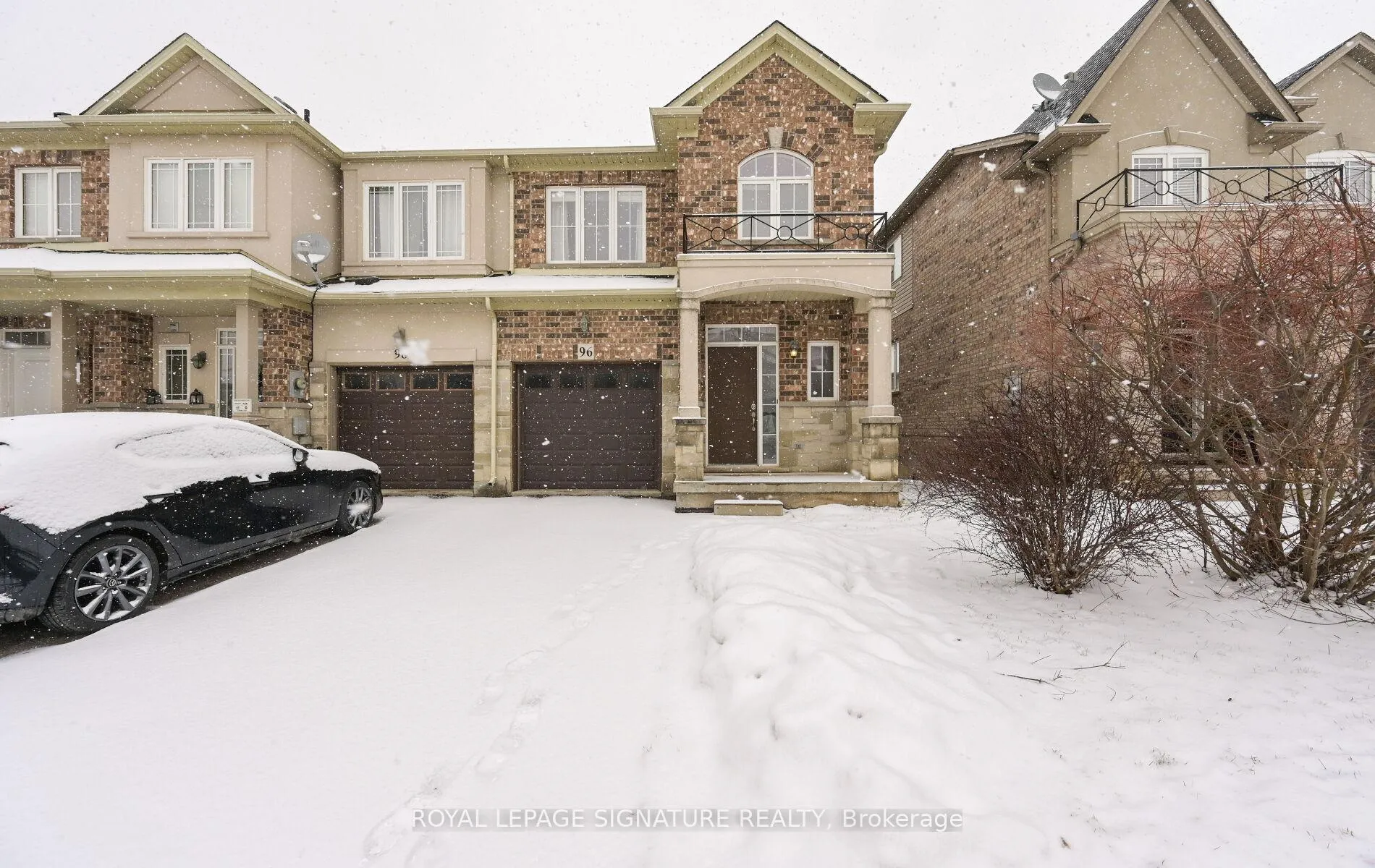 Photo 4 of Unit Lower Level b, 96 Highgate Drive, Hamilton, Stoney Creek Mountain — HOMEH